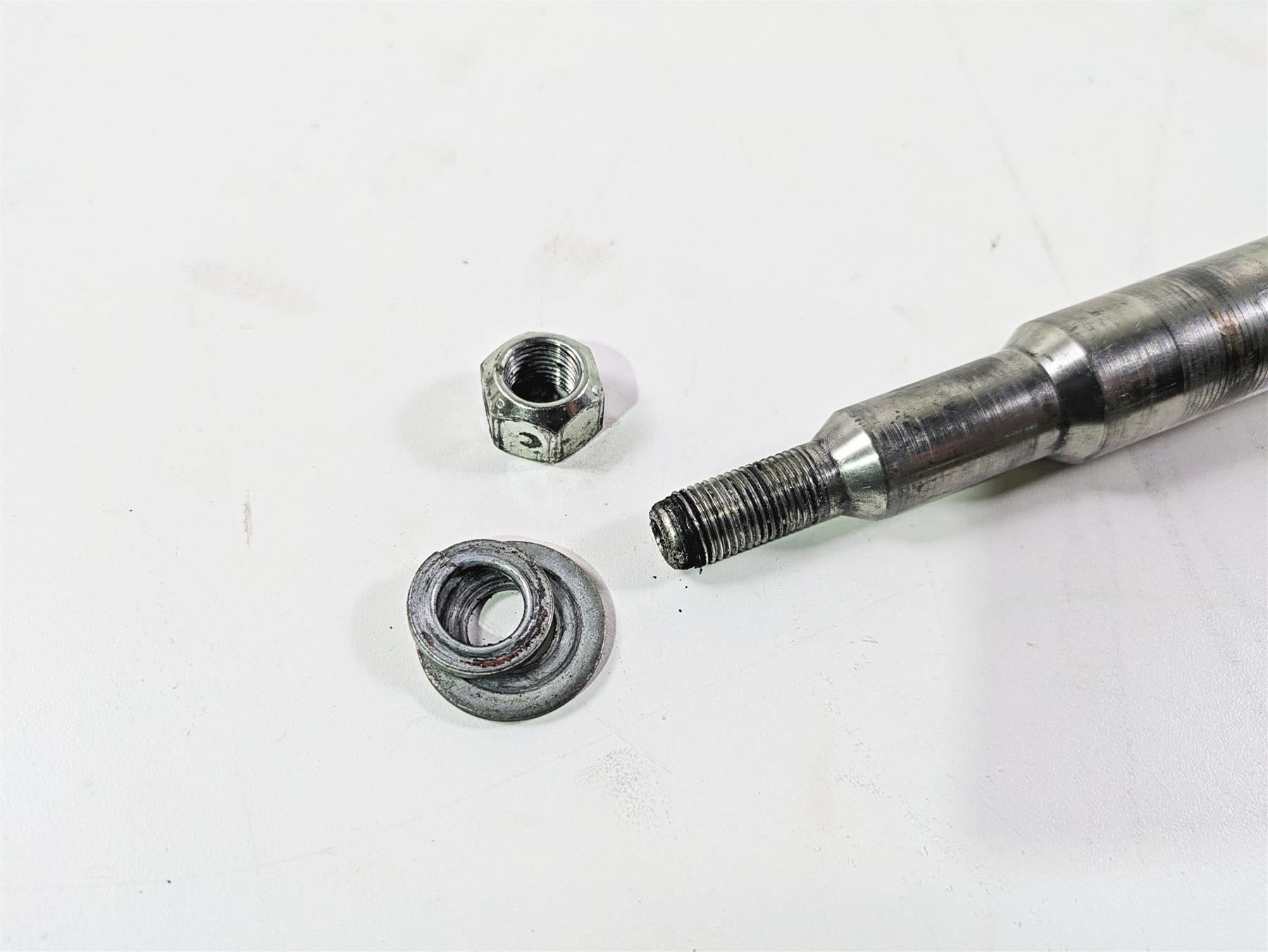 2007 Harley Touring FLHRSE CVO Road King Front Axle Wheel Spindle 1" 43364-00 {{ shop.shopifyCountryName }} - Mototech271