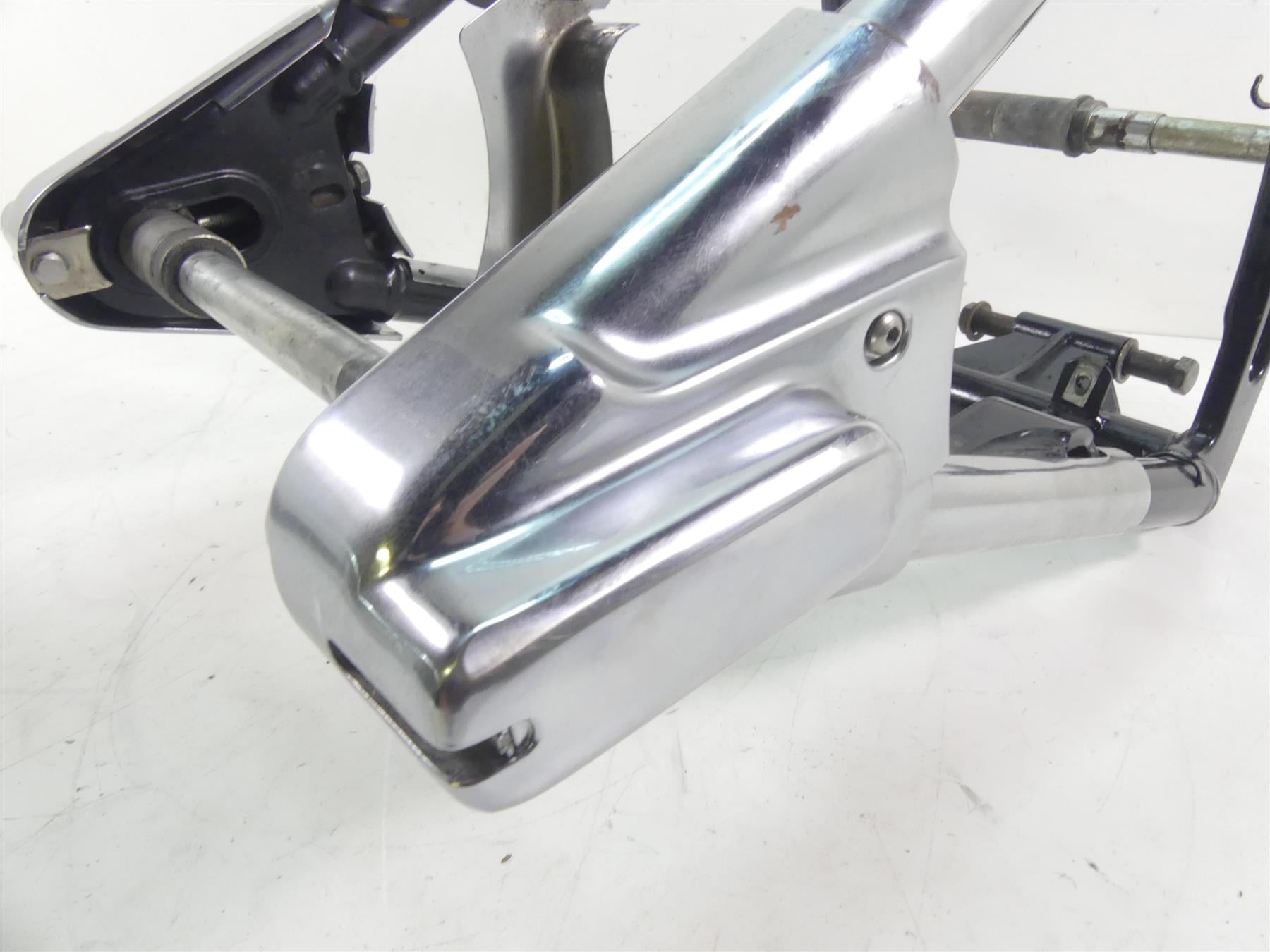 2005 Harley Softail FLSTSC Heritage Springer Rear Swingarm & Covers 47573-00A {{ shop.shopifyCountryName }} - Mototech271