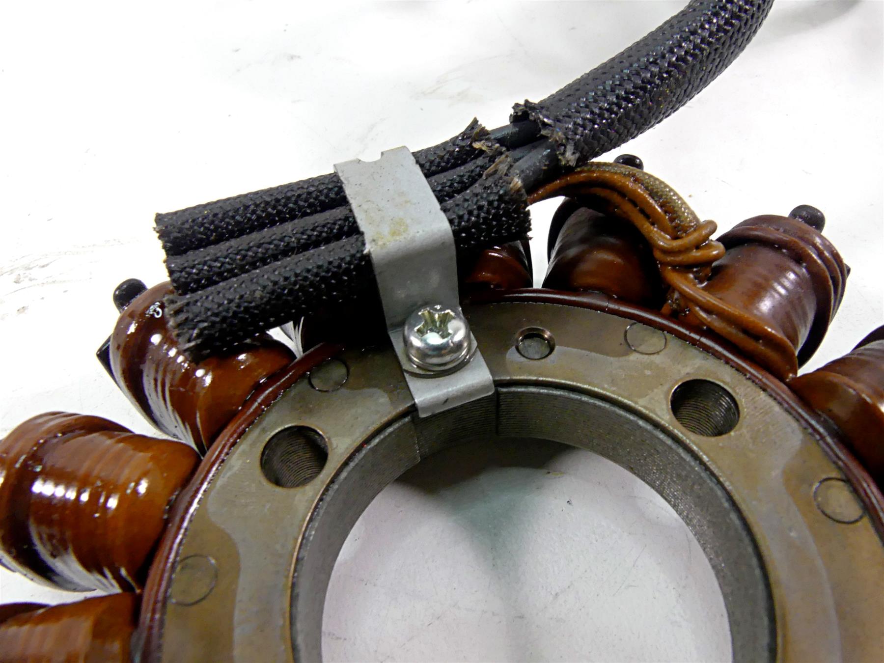 2013 BMW S1000RR K46 Stator Alternator Generator Magneto 12317718420 {{ shop.shopifyCountryName }} - Mototech271