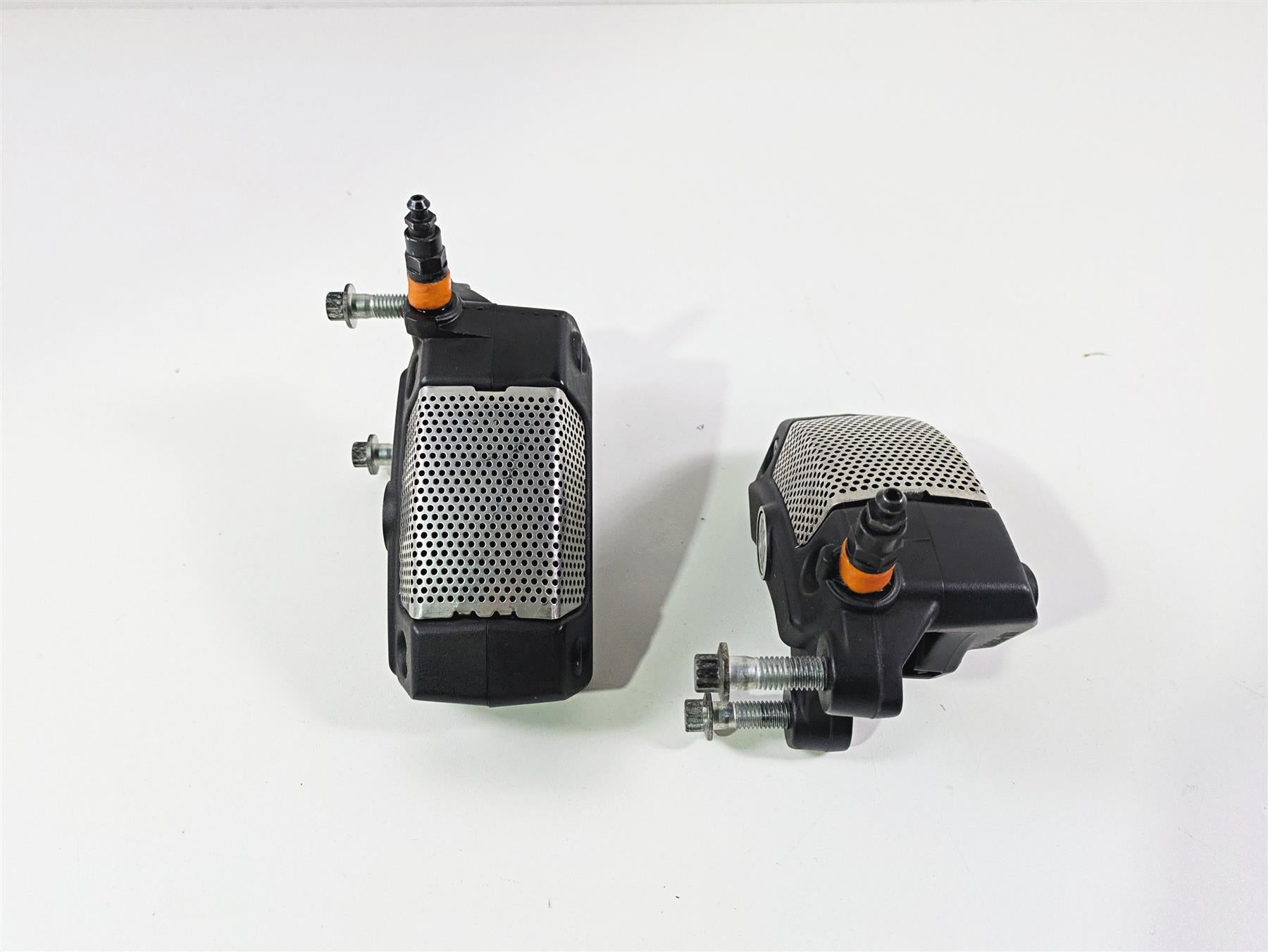 2016 Harley Touring FLHR Road King Front Brake Caliper Set 43027-08 44023-08 {{ shop.shopifyCountryName }} - Mototech271