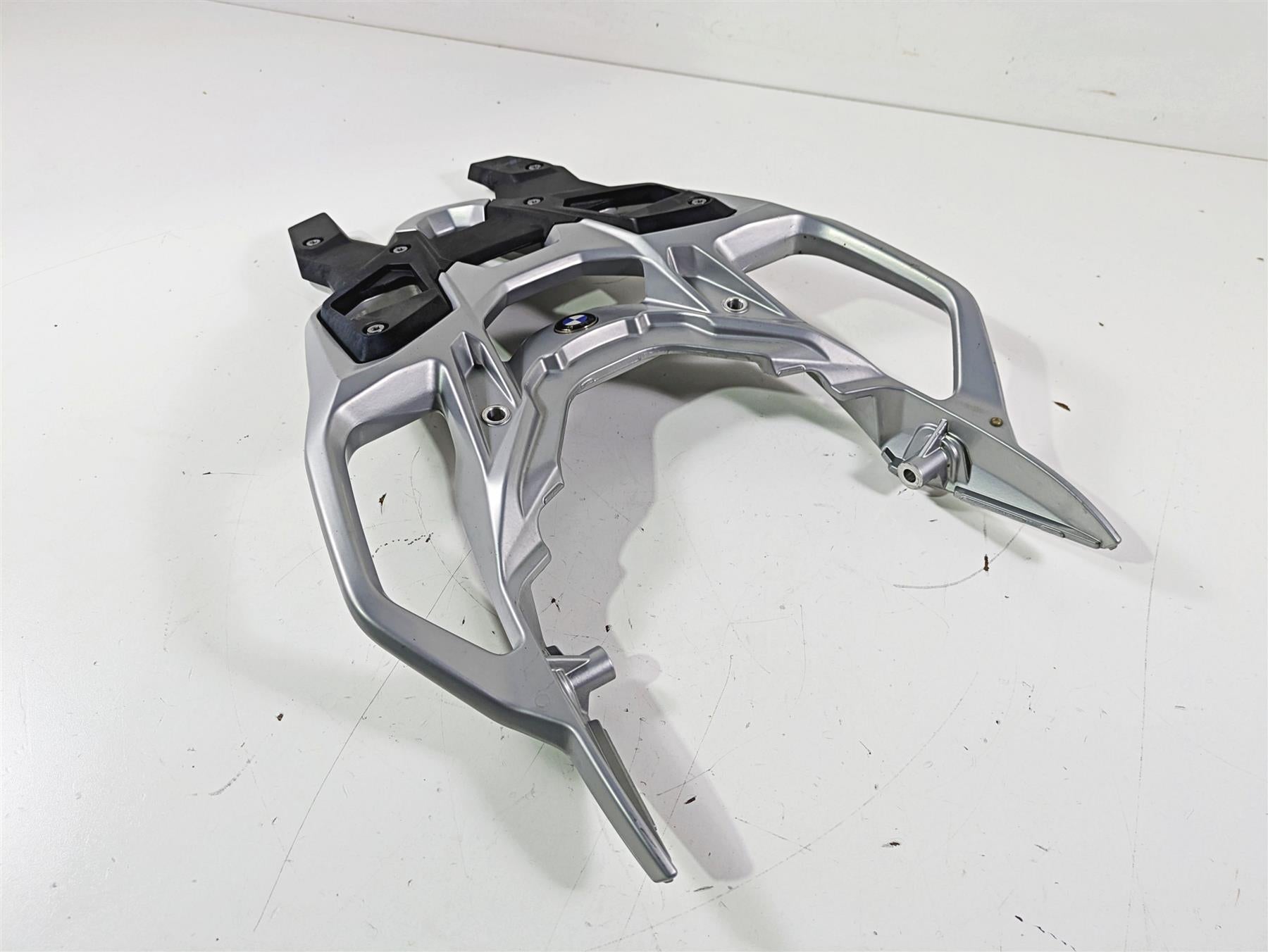2019 BMW S1000XR K49 Rear Grab Luggage Rack 46547717014 46548567908 {{ shop.shopifyCountryName }} - Mototech271