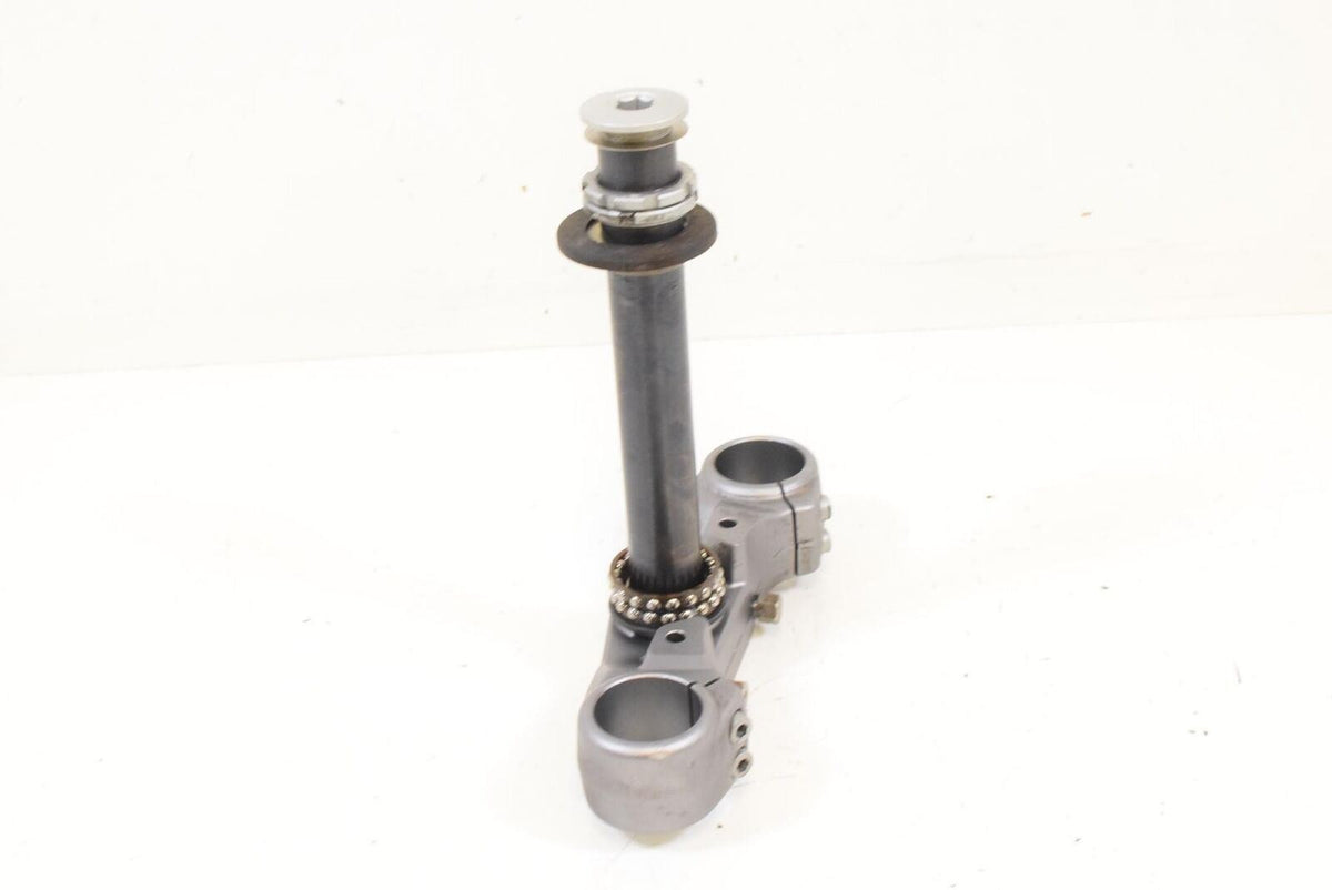 2008 Moto Guzzi 1200 Norge Lower Triple Tree Steering Clamp GU05494030 {{ shop.shopifyCountryName }} - Mototech271