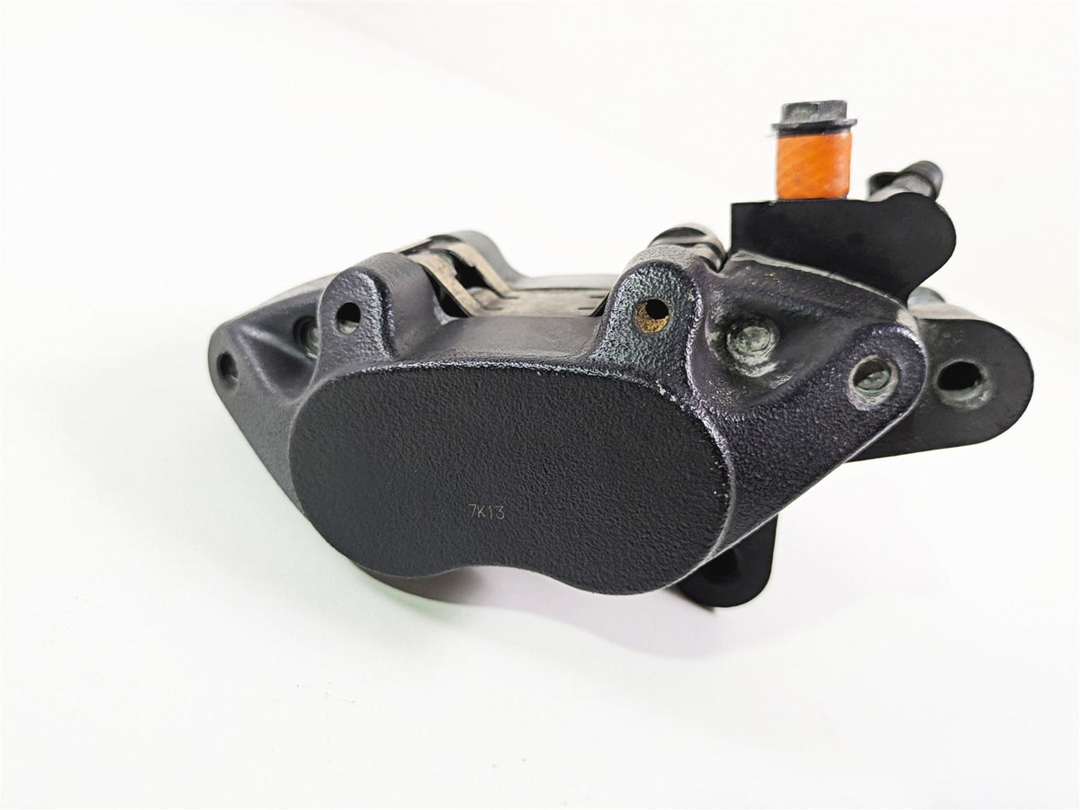 2018 Harley FLHCS Softail Heritage 115th Front Brake Caliper 41300095 {{ shop.shopifyCountryName }} - Mototech271