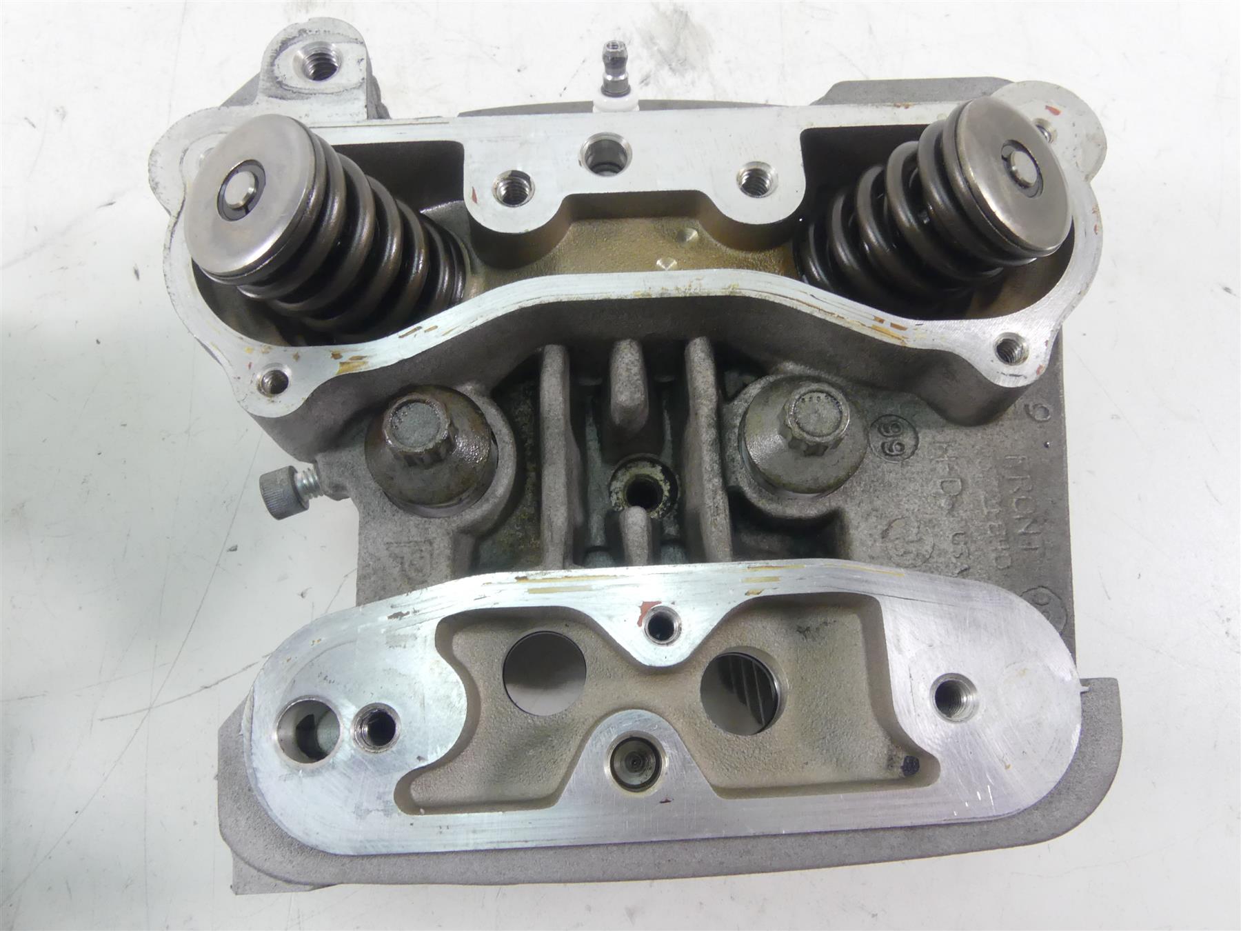 2000 Harley Dyna FXR4 CVO Super Glide Cylinder Head Cylinderhead Set 16720-84C {{ shop.shopifyCountryName }} - Mototech271