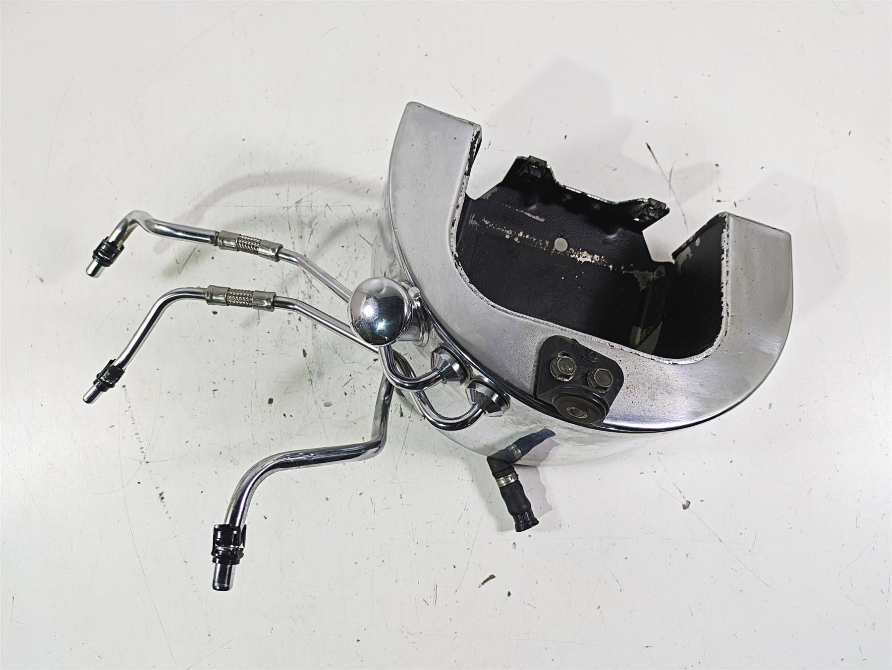 2002 Harley FLSTC Softail Heritage Oil Tank Reservoir & All Lines 62498-01A {{ shop.shopifyCountryName }} - Mototech271