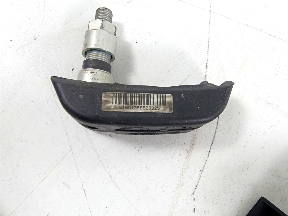 2016 BMW R1200GS Adv K51 Rdc Tire Pressure Module & Tire Sensors 65758546222 {{ shop.shopifyCountryName }} - Mototech271