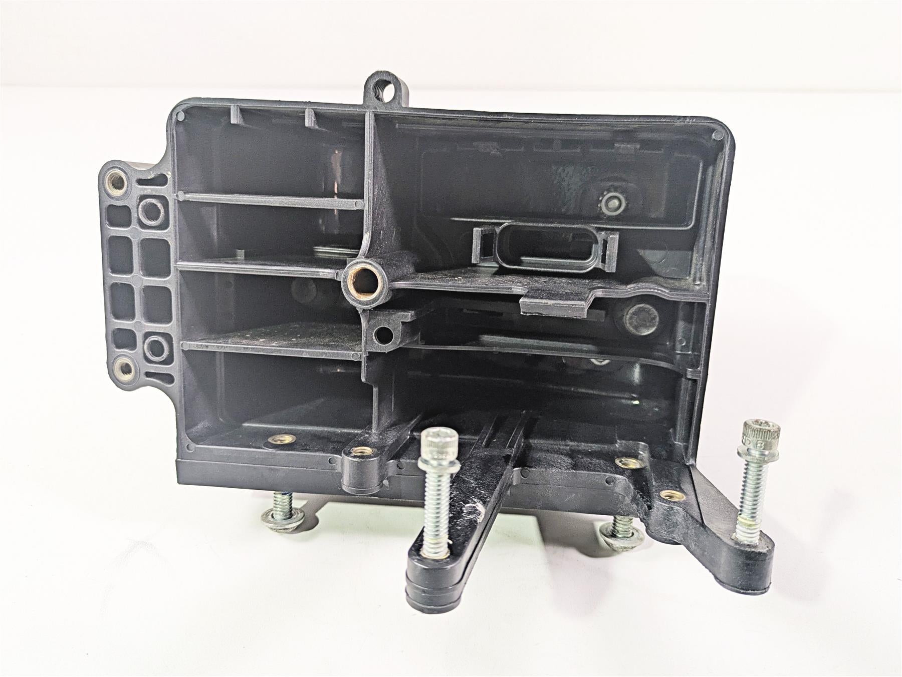 2009 Harley FXDC Dyna Super Glide Electric Holder Tray Carrier & Cover 70367-04 {{ shop.shopifyCountryName }} - Mototech271