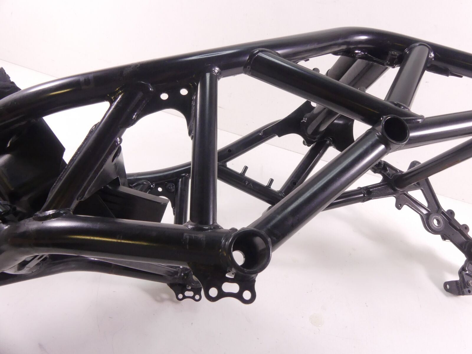 2013 BMW F800GS K72 Frame Chassis Slvg -Read 46518530960 {{ shop.shopifyCountryName }} - Mototech271
