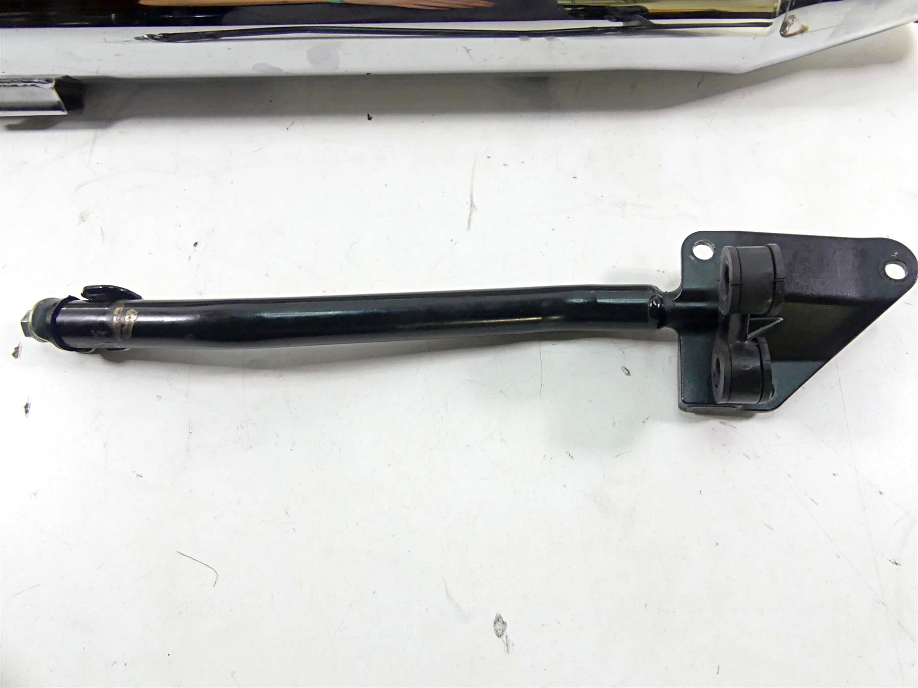 2015 Harley VRSCF Muscle V-Rod Left Exhaust Slip On Muffler + Mount 65616-09 {{ shop.shopifyCountryName }} - Mototech271