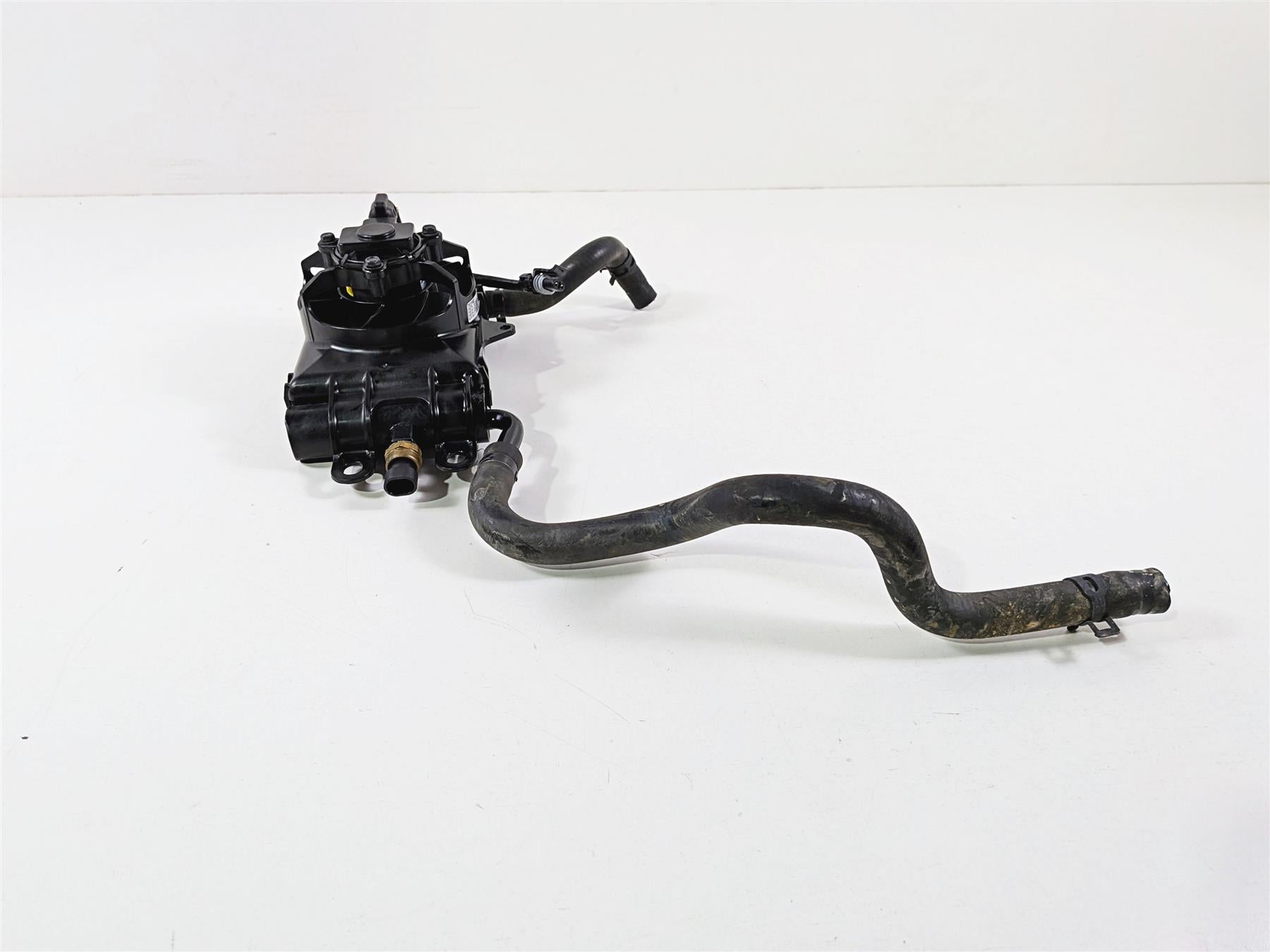 2014 Harley Touring FLHTK Electra Glide Left Radiator Fan Hoses Set 26800006-Mototech271