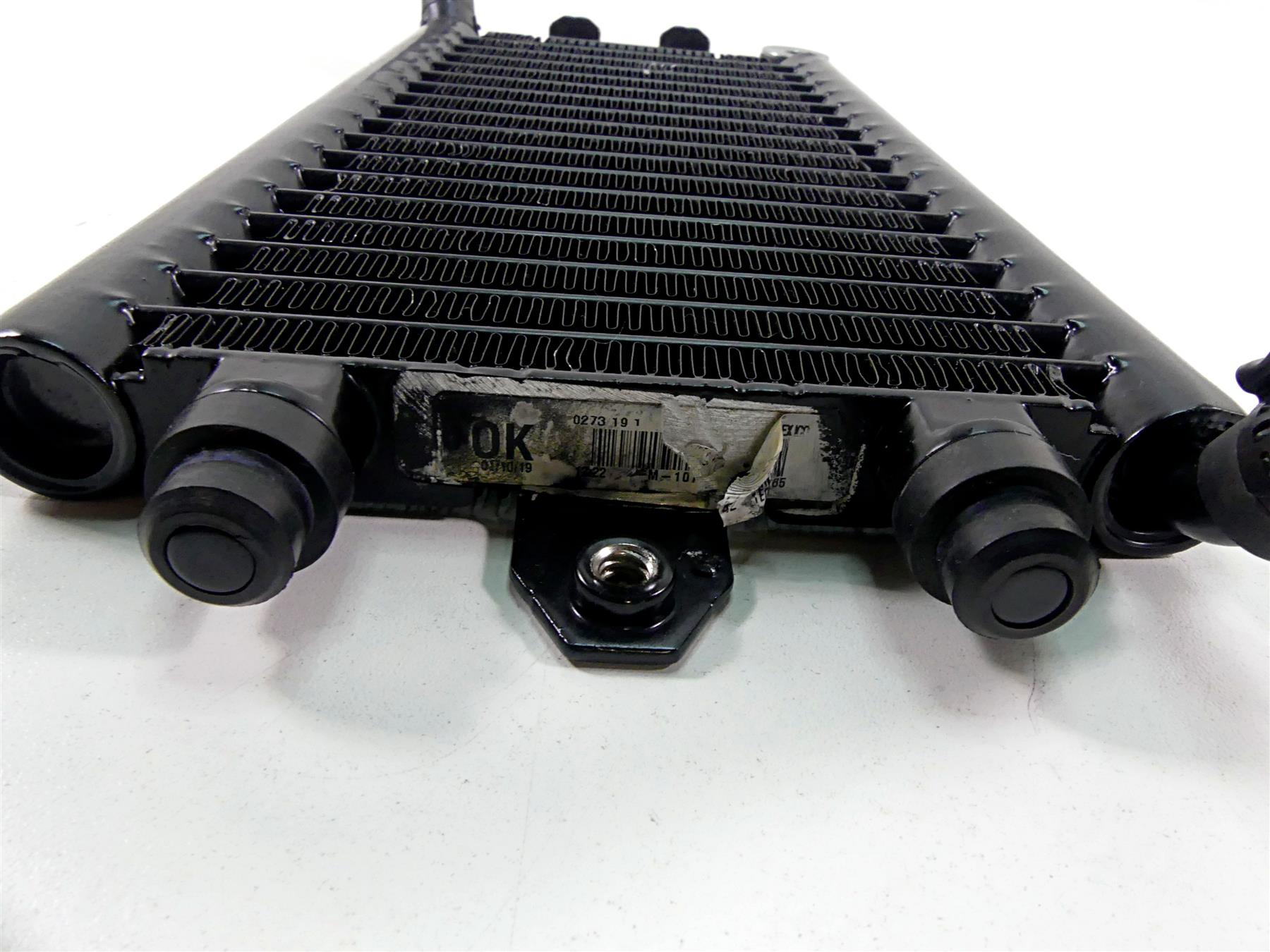 2020 Harley Softail FXST Standard Oil Cooler + Lines 62700191 {{ shop.shopifyCountryName }} - Mototech271