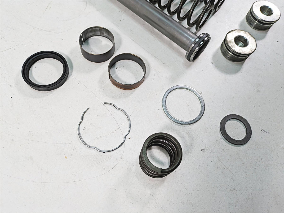 2019 Harley Touring FLHX Street Glide Front Fork Internals Spring Set 45500339 {{ shop.shopifyCountryName }} - Mototech271