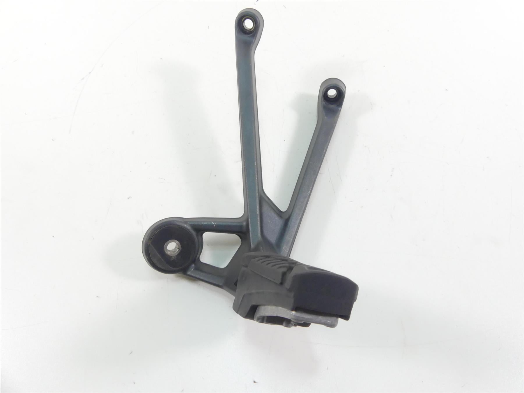 2016 BMW S1000XR K49 Rear Passenger Footpeg Foot Peg Rest Set 46718553845 {{ shop.shopifyCountryName }} - Mototech271