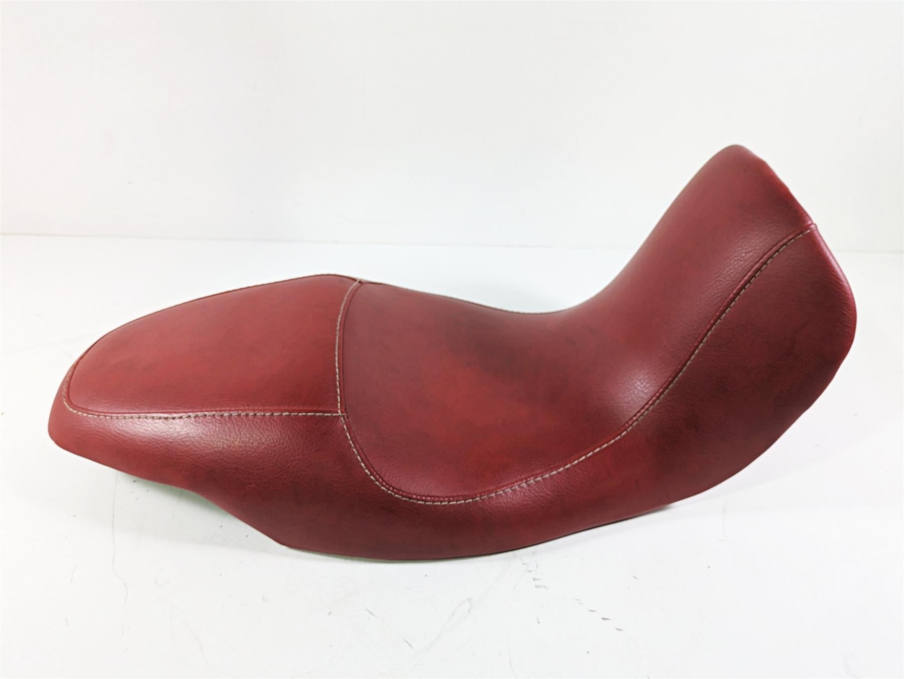 2004 BMW R1150GS R21 Red Dual Seat Saddle With Silver Stitch 7664399 {{ shop.shopifyCountryName }} - Mototech271