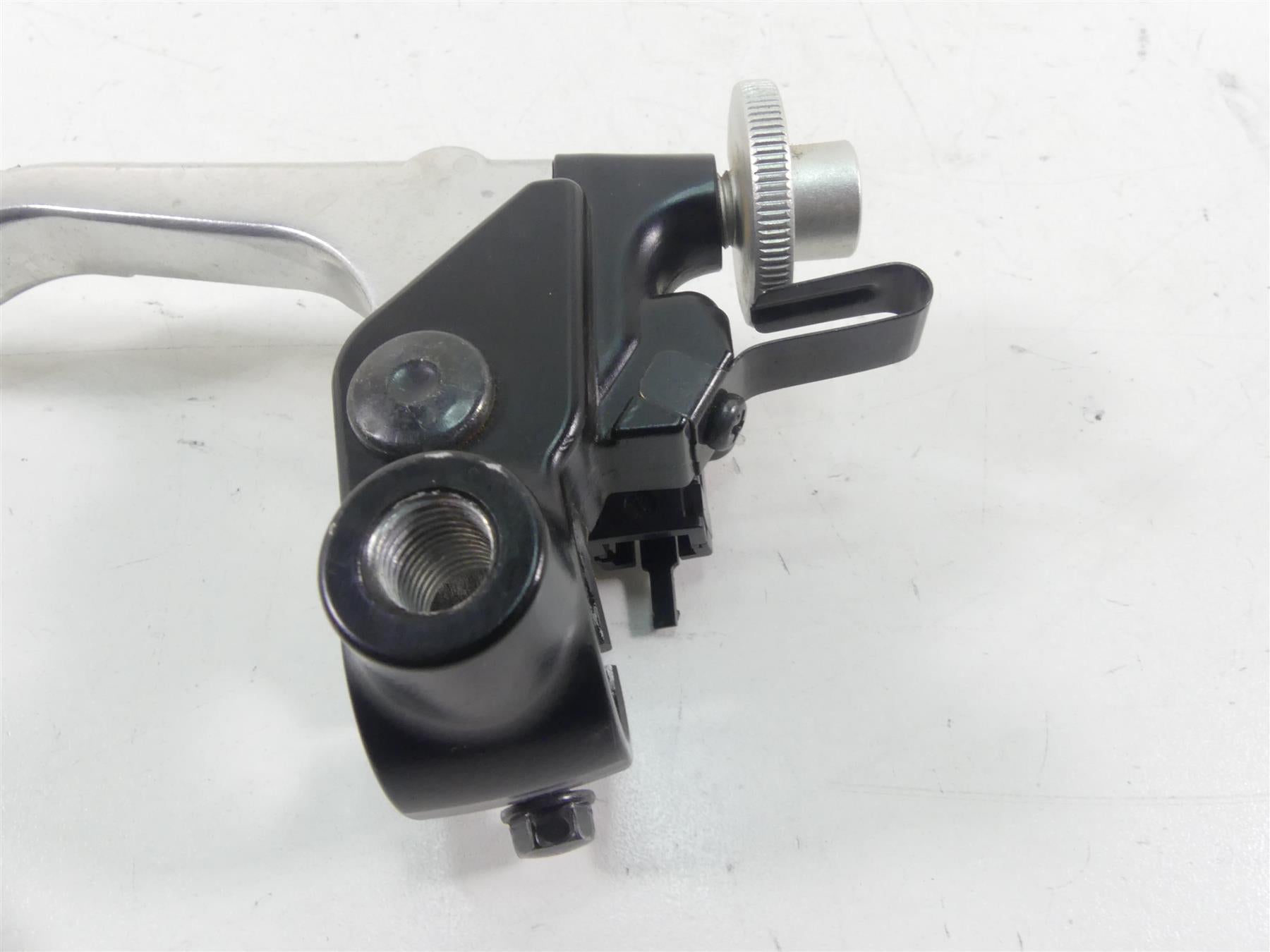 2022 Yamaha MT09 FZ09 Clutch Perch & Lever - Read 1B3-82911-00-00 {{ shop.shopifyCountryName }} - Mototech271