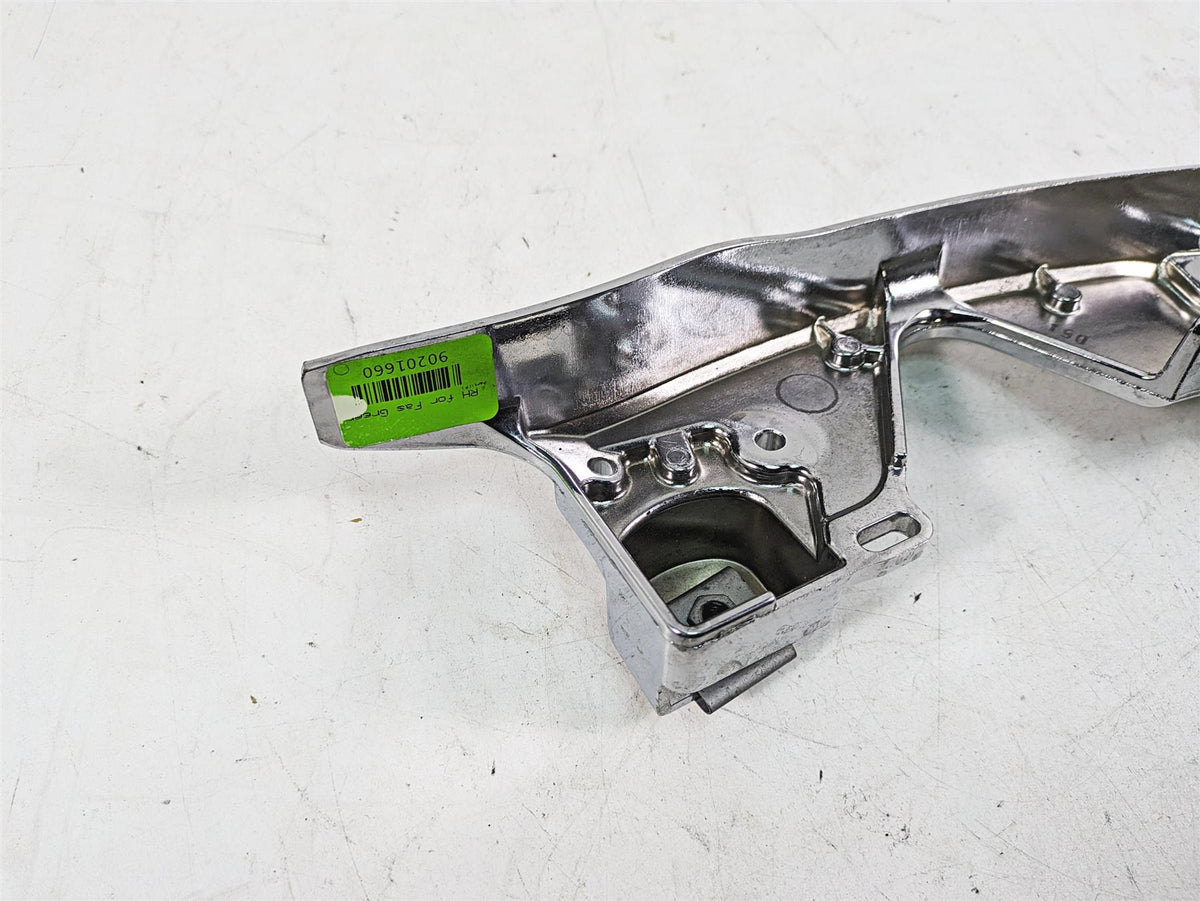 2020 Harley Touring FLHX Street Glide Right Chrome Saddlebag Support 90200499 {{ shop.shopifyCountryName }} - Mototech271