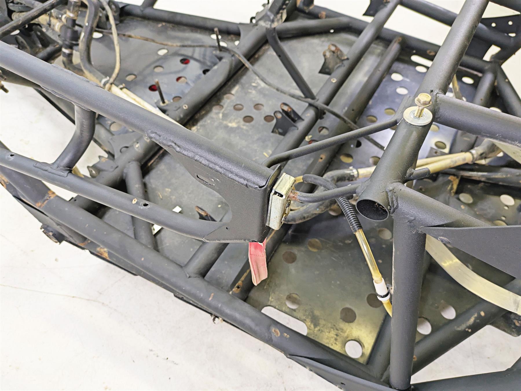 2020 Can Am Maverick X3 Turbo R STD Straight Main Frame Chassis with Clean Indiana Title - - Read 705208031 {{ shop.shopifyCountryName }} - Mototech271