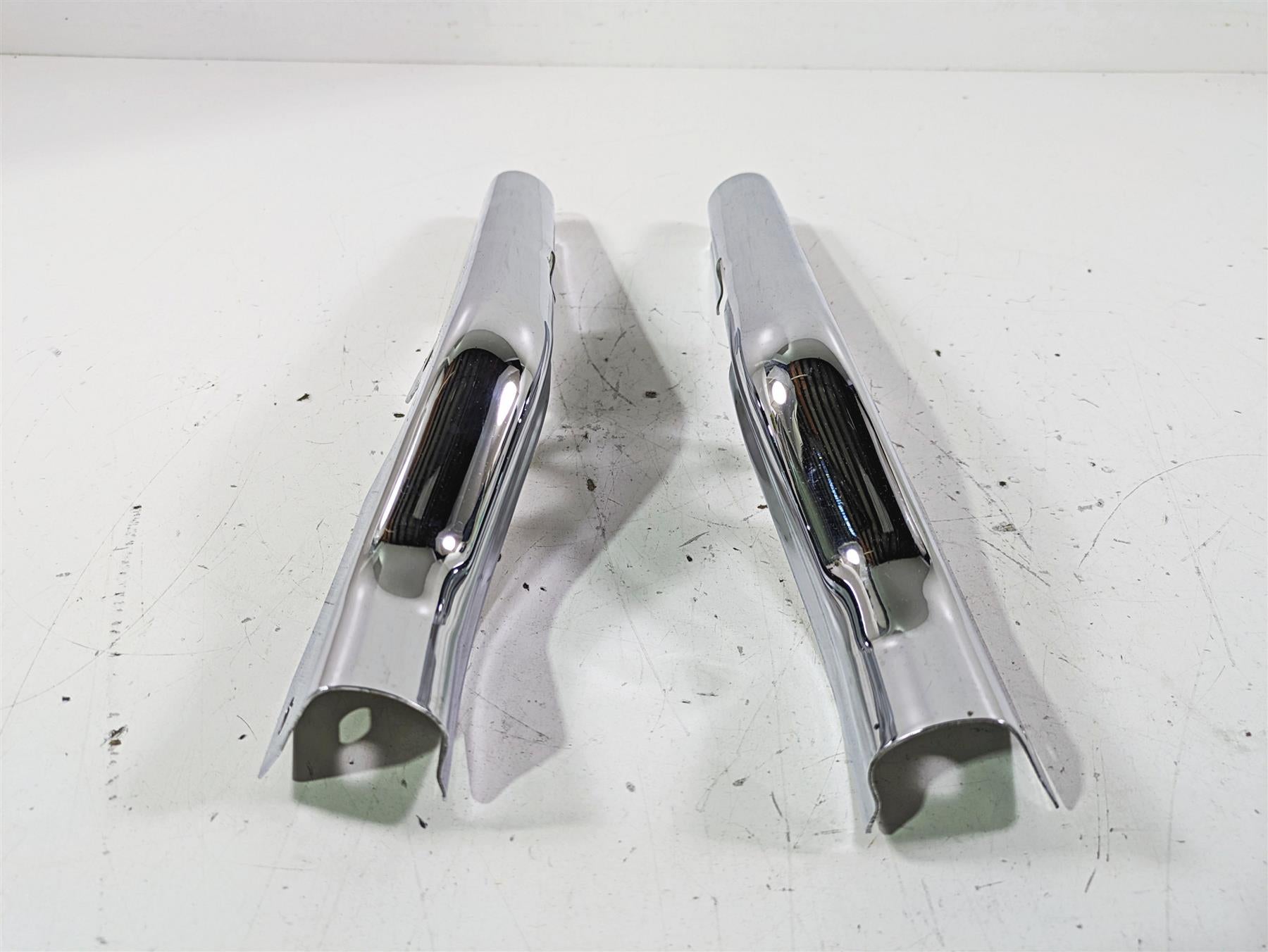2003 Harley Touring FLHTCUI 100TH E-Glide Rear Frame Chrome Struts 47504-97 {{ shop.shopifyCountryName }} - Mototech271