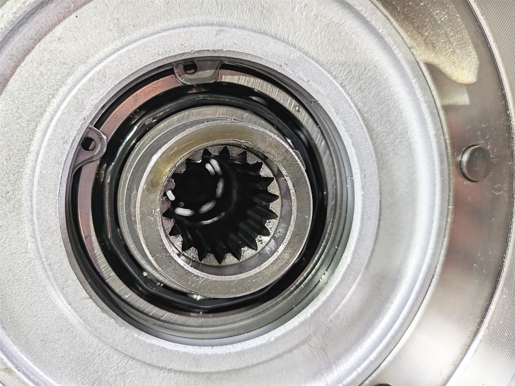 2018 Harley Touring FLHTCU Electra Glide Clutch Drive Clutch Kit 8K 37000377-Mototech271