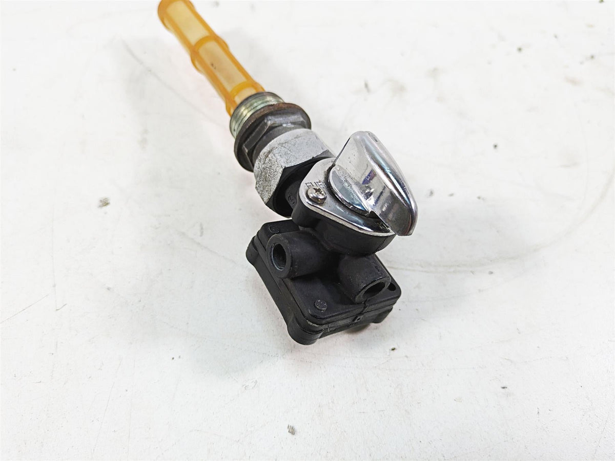 2005 Harley Dyna FXDL Low Rider Fuel Gas Valve Petcock Pet Cock 61338-02 {{ shop.shopifyCountryName }} - Mototech271