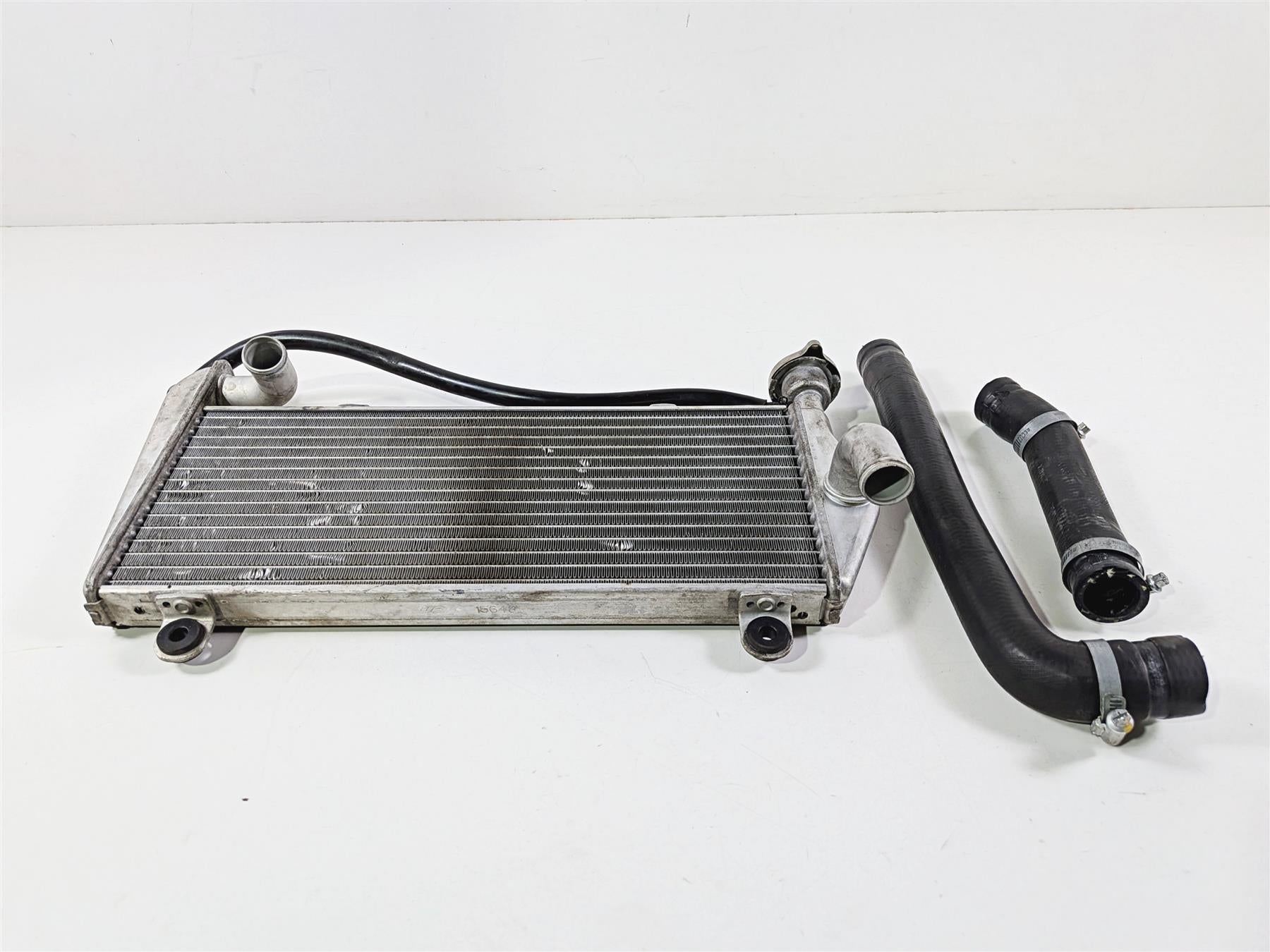2017 Ducati Panigale 1299 Straight Upper Radiator & Hoses -No Leaks 87240881A-Mototech271