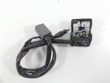 2013 Triumph Rocket 3 Touring Left Hand Light Blinker Control Switch T2046759 {{ shop.shopifyCountryName }} - Mototech271