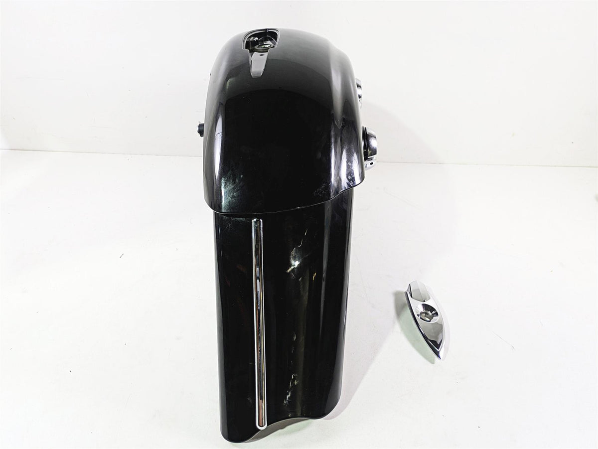 2017 Indian Chieftain Limited Right Black Gloss Saddlebag Saddle Bag 5451494 {{ shop.shopifyCountryName }} - Mototech271