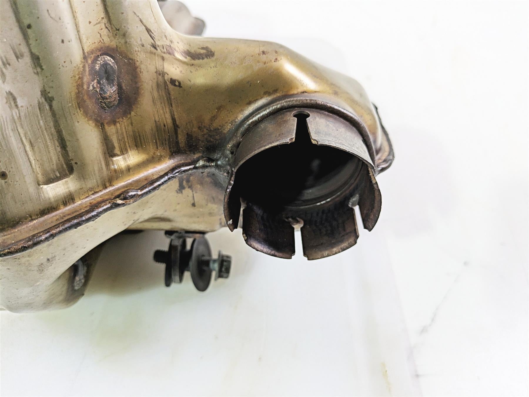 2006 Triumph Rocket 3 Muffler Connection Chamber Silencer T2209300 {{ shop.shopifyCountryName }} - Mototech271