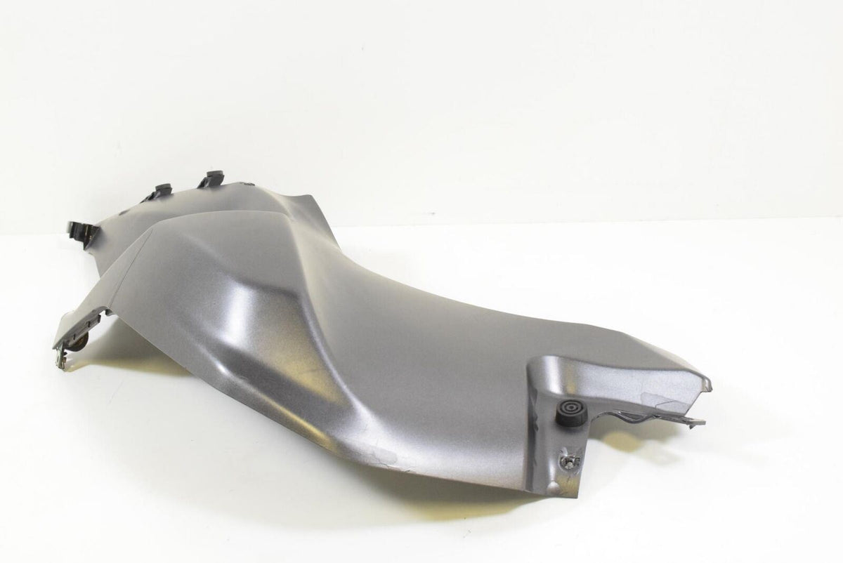 08 BMW K1200S K1200 S K40 Right Tank Fairing Cover Cowl Plastic 46637691730 {{ shop.shopifyCountryName }} - Mototech271