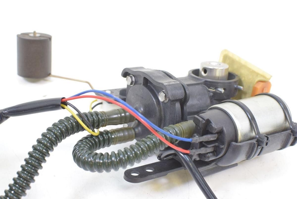 2015 Indian Chief Vintage Fuel Gas Petrol Pump 2521305 2522160 {{ shop.shopifyCountryName }} - Mototech271