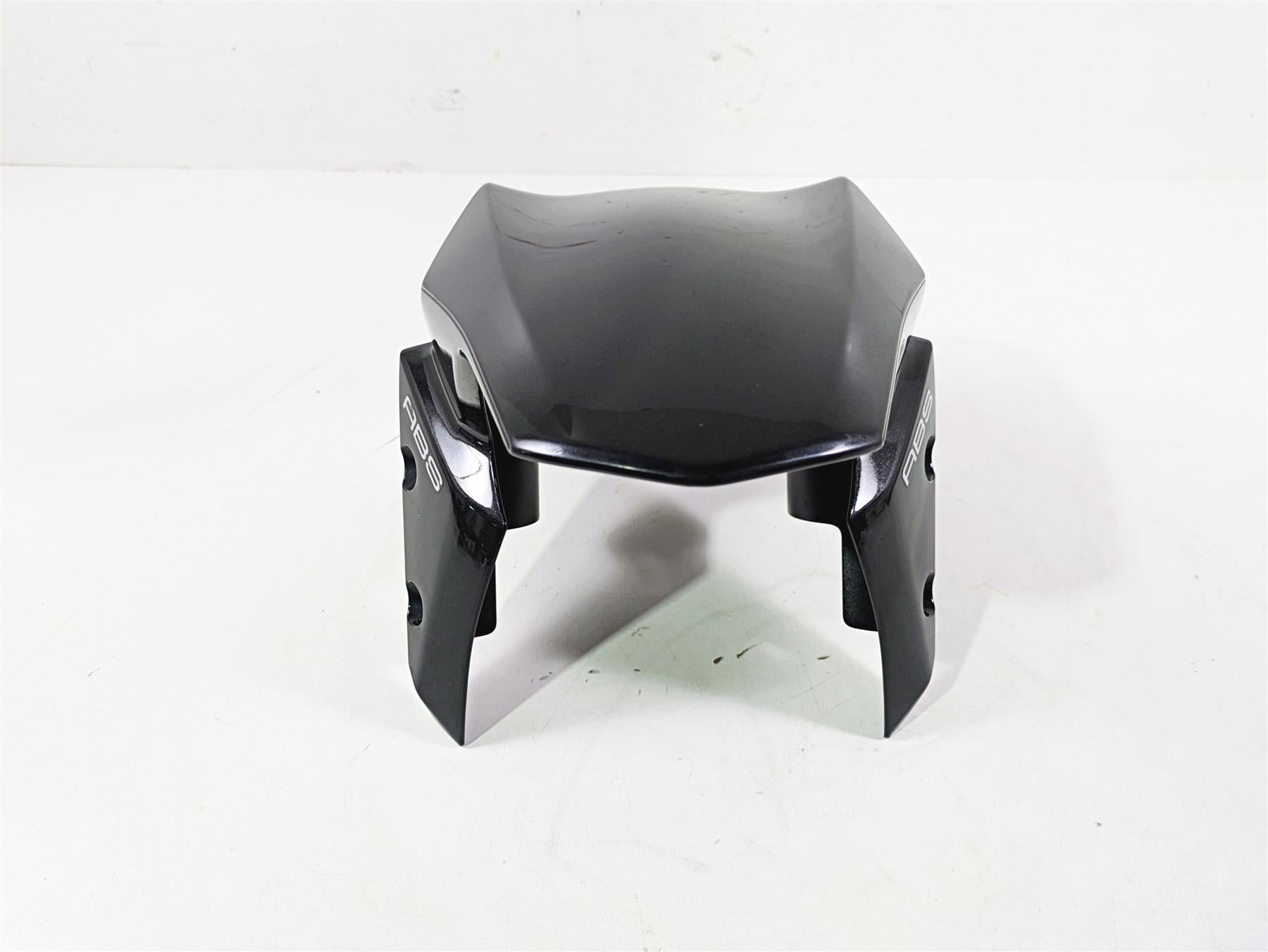 2021 Kawasaki Z900 ZR900 Front Fender & Mounts 35038-0023 {{ shop.shopifyCountryName }} - Mototech271