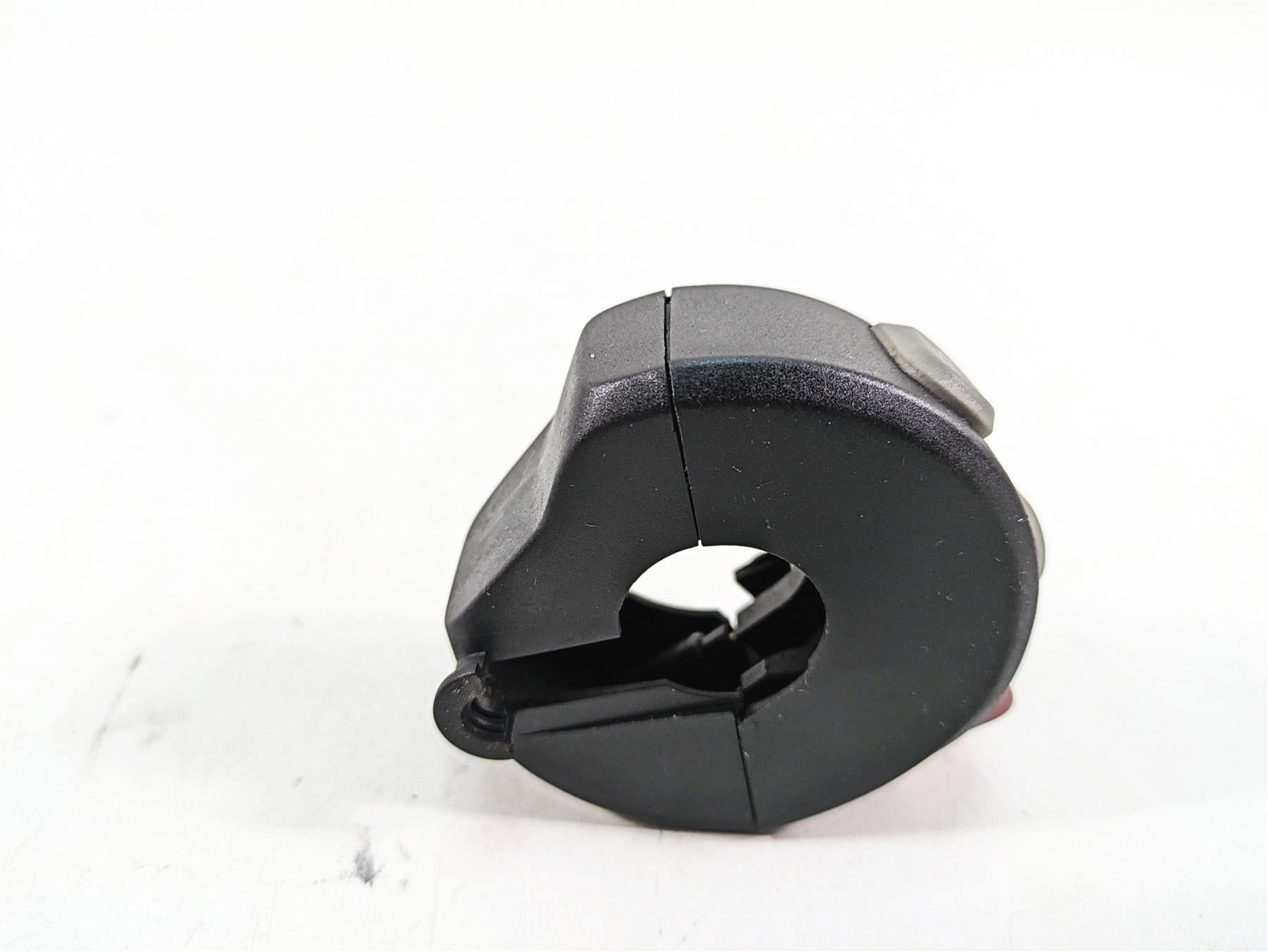 2016 BMW R1200R K53 Right Hand Heat Start Stop Control Switch 61318546186 {{ shop.shopifyCountryName }} - Mototech271