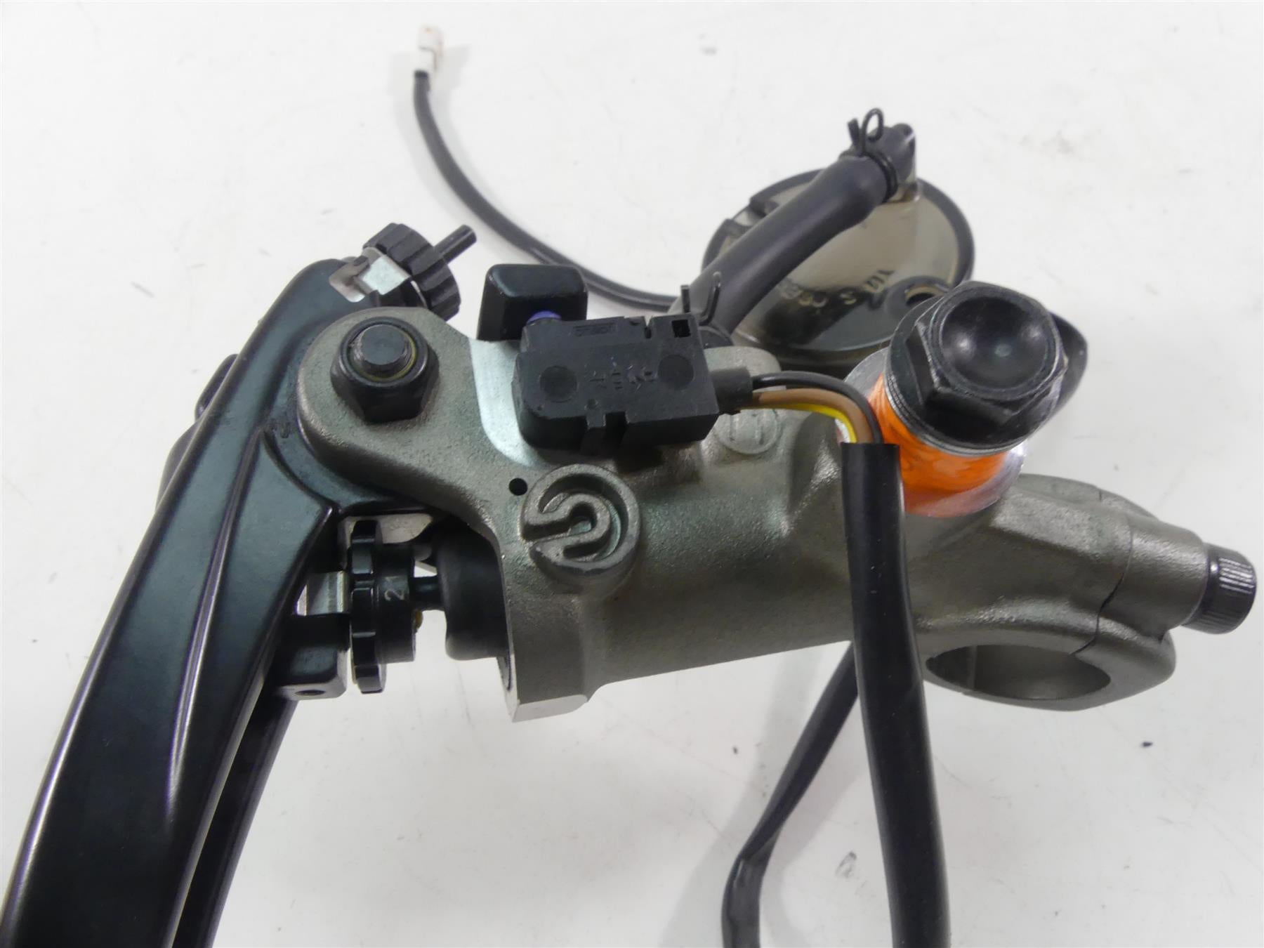 2018 Triumph Street Triple 765RS Front Brembo Radial Br Master Cylinder T2024890 {{ shop.shopifyCountryName }} - Mototech271