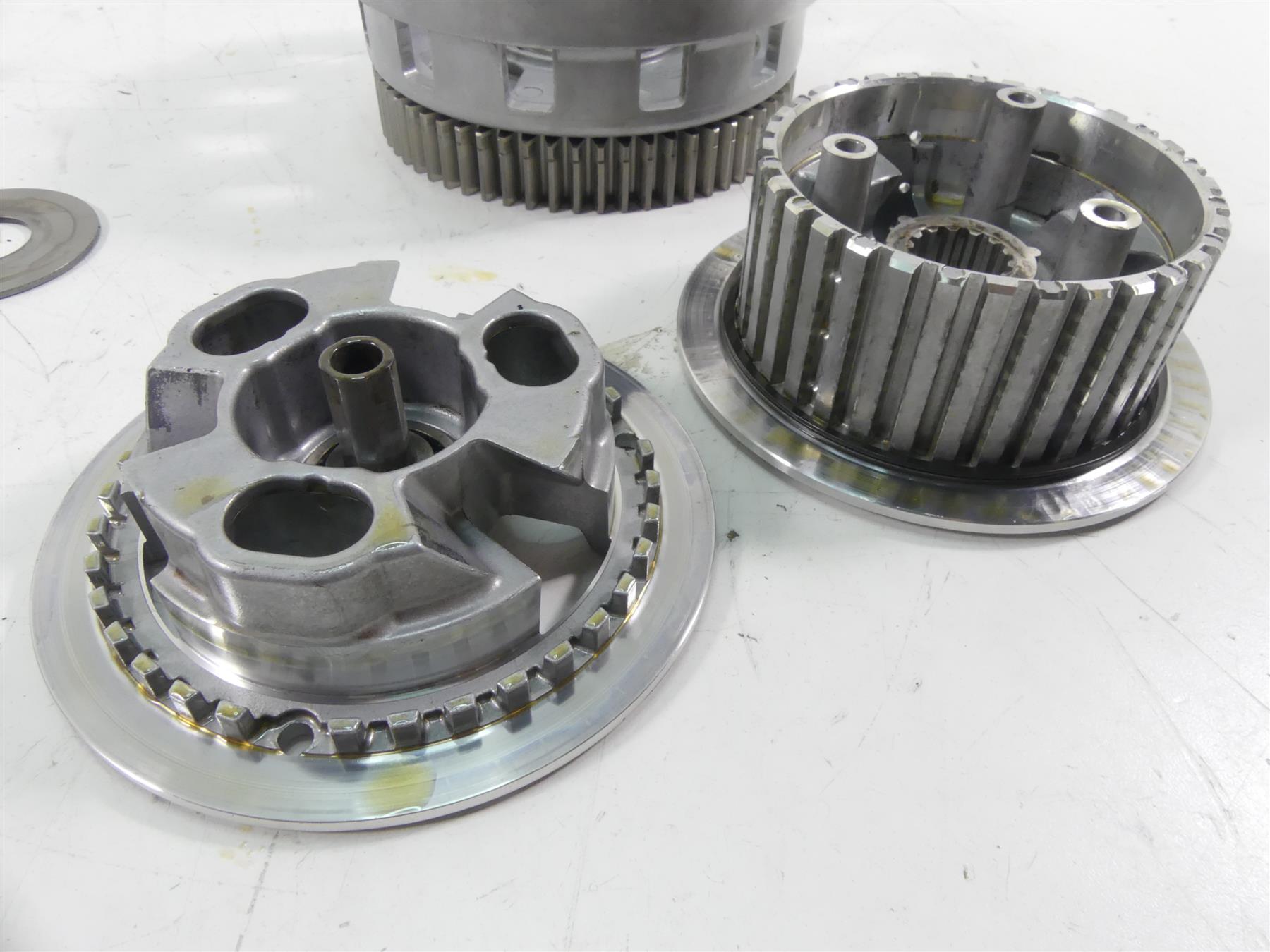 2015 Ducati Diavel Carbon Red Clutch Basket Friction Disc Set 19820441A {{ shop.shopifyCountryName }} - Mototech271