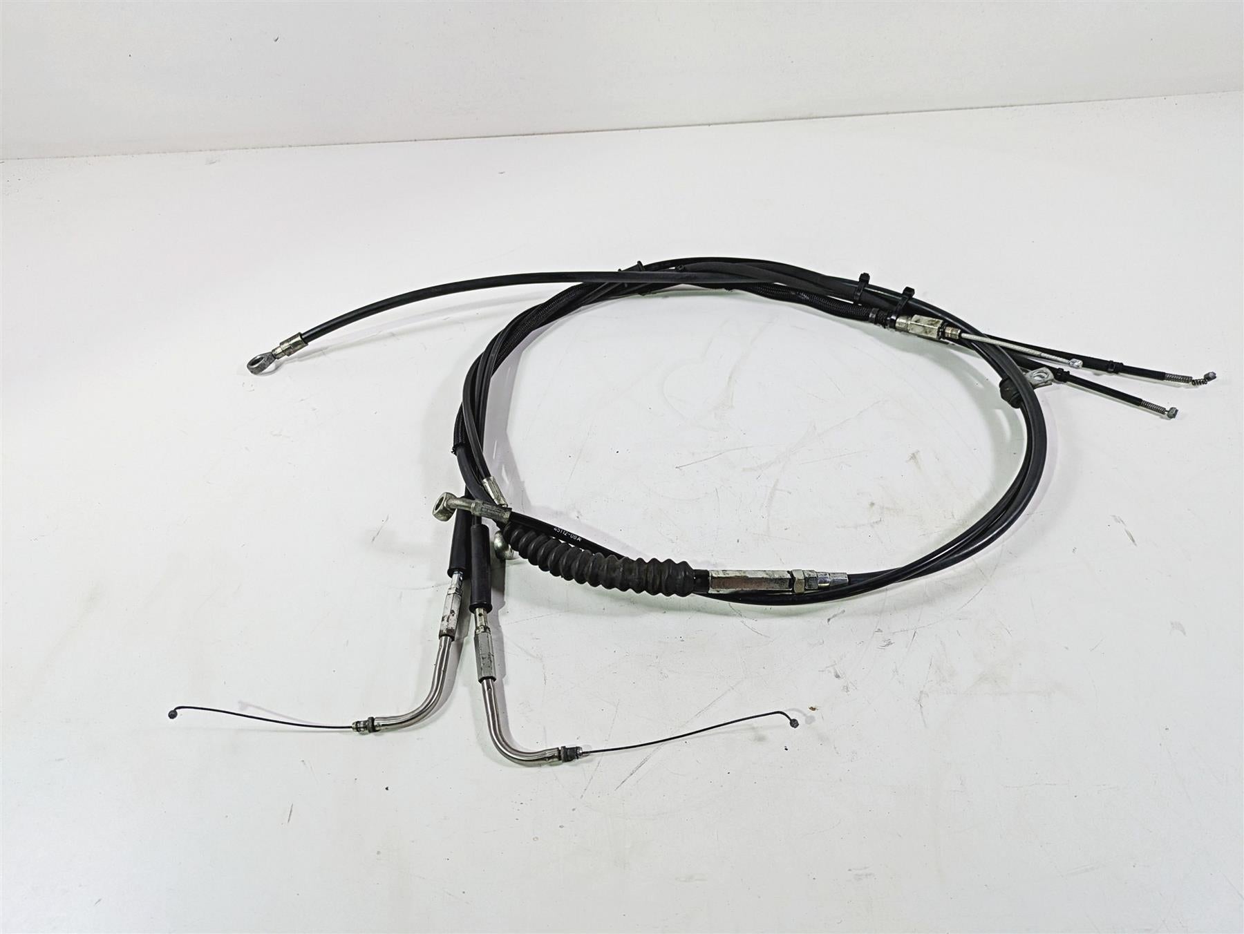 2017 Harley Dyna FXDB Street Bob Oem Brake Line & 10" Throttle Cables 45112-08A {{ shop.shopifyCountryName }} - Mototech271