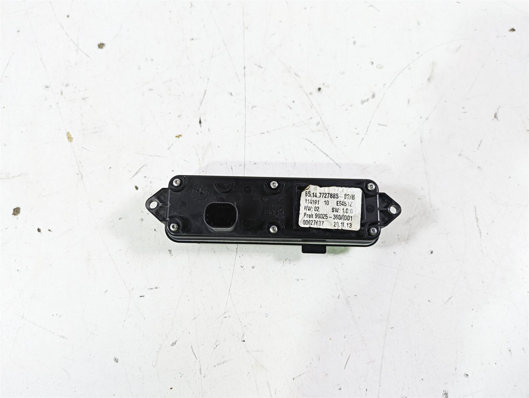 2014 BMW R1200 RT RTW K52 Radio Knob Control Panel Module 65147727885 {{ shop.shopifyCountryName }} - Mototech271