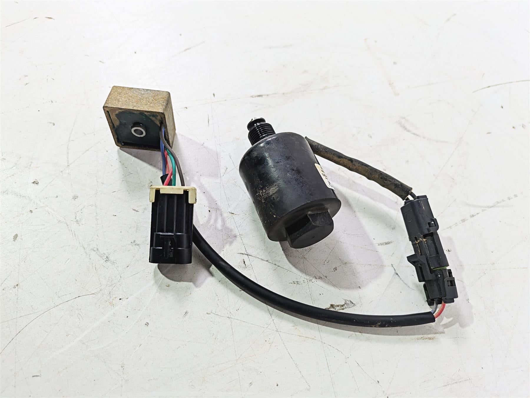 2020 Polaris General 1000 EPS Differential Lock Solenoid Relay Q613-A20 4012829 {{ shop.shopifyCountryName }} - Mototech271