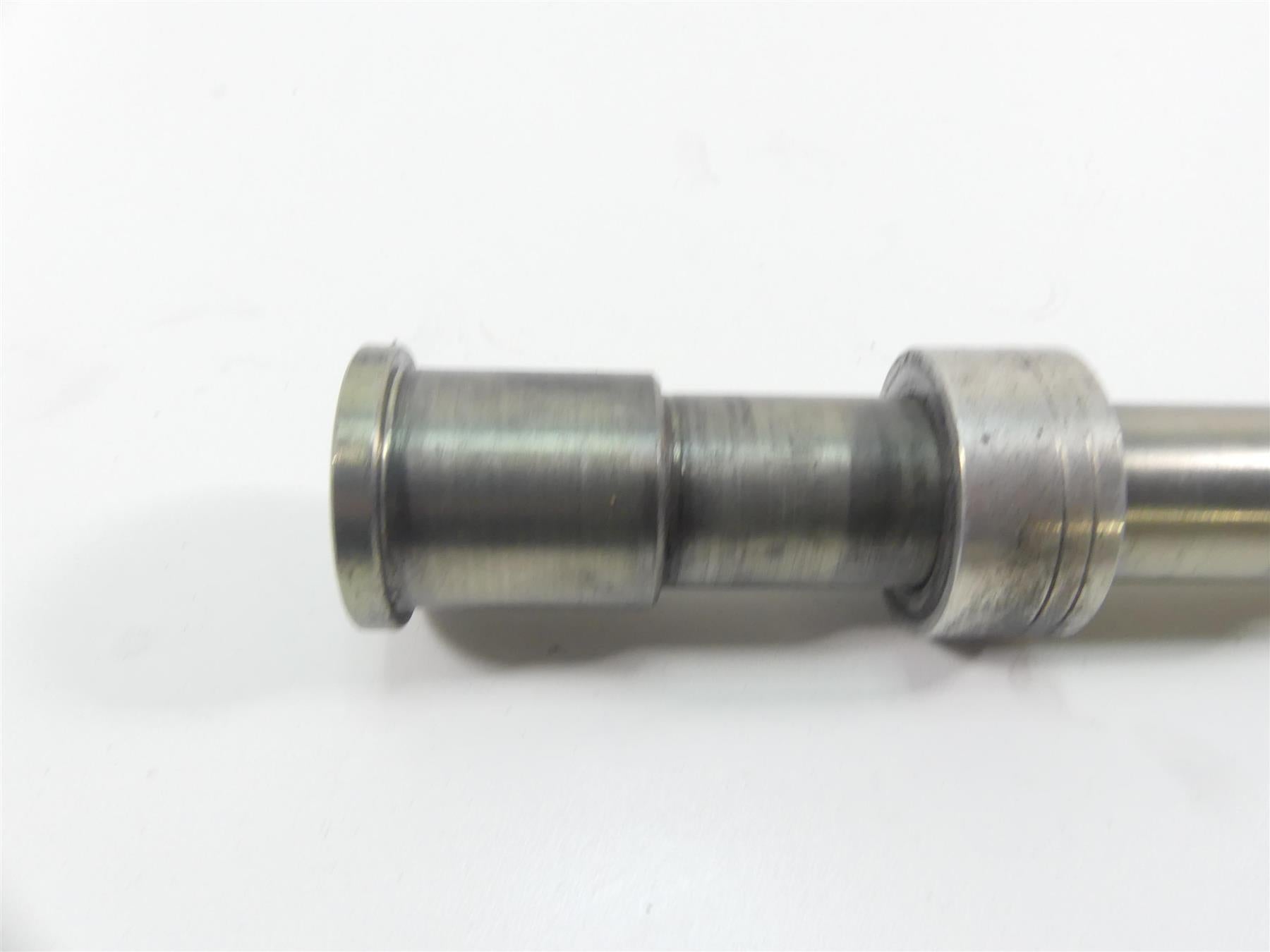 2019 Harley Softail FLSB Sport Glide Front 25mm Wheel Spindle Axle 43000080 {{ shop.shopifyCountryName }} - Mototech271