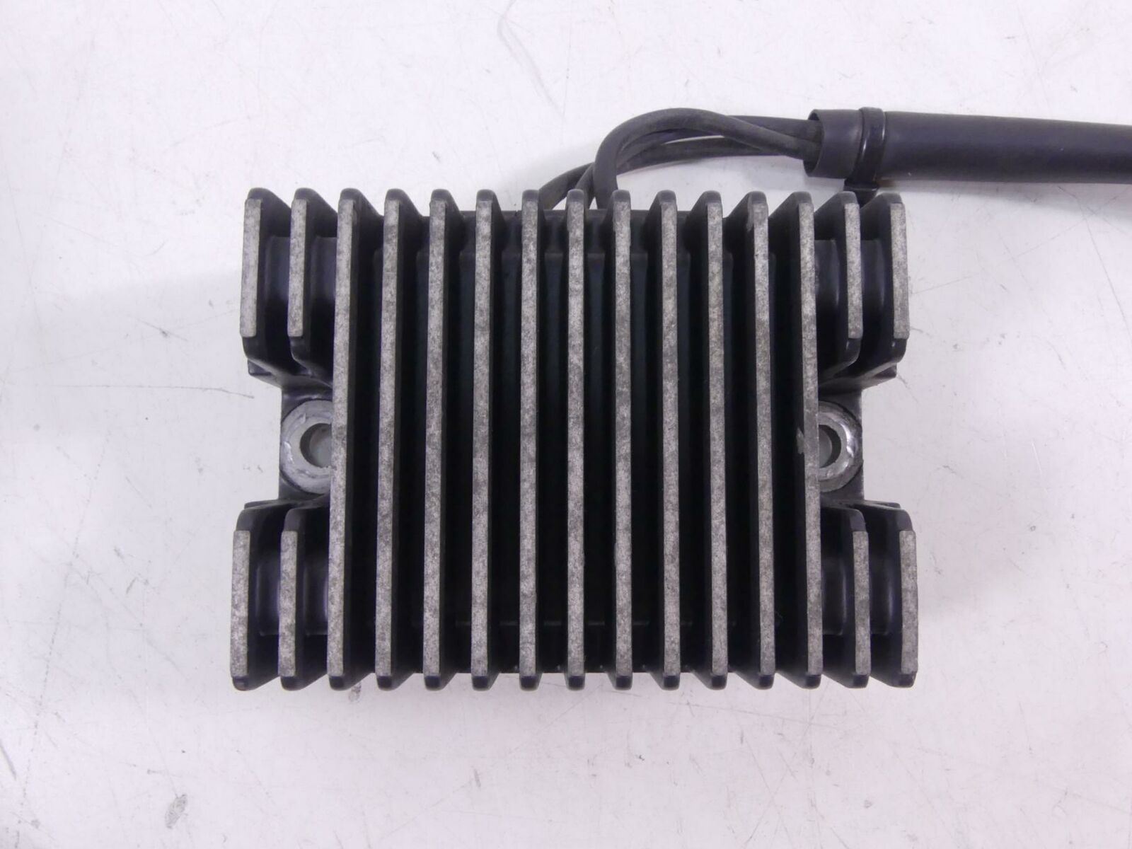 2001 Harley Davidson Sportster XL883 Rectifier Voltage Regulator 74523-94B {{ shop.shopifyCountryName }} - Mototech271