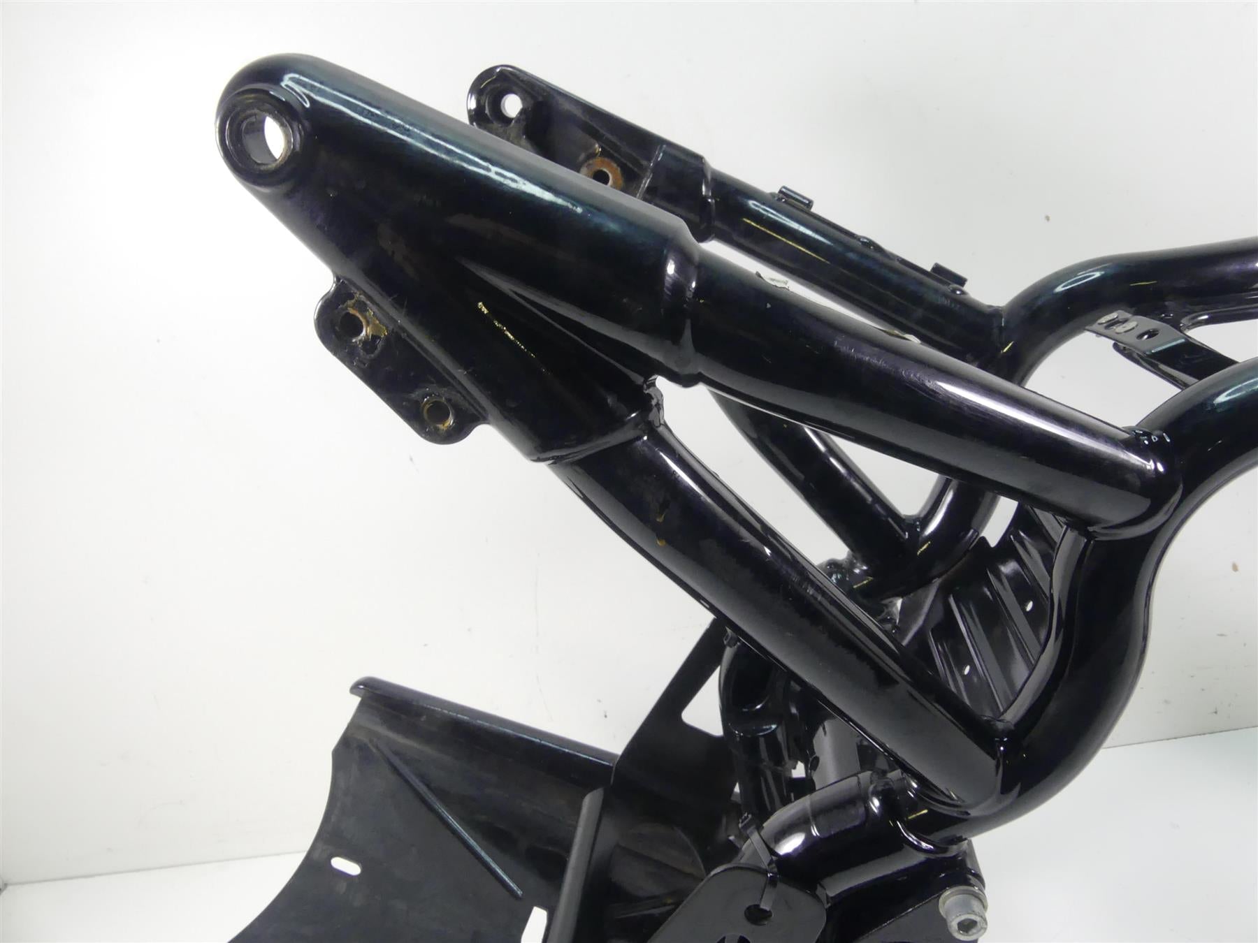 2011 Harley VRSCF Muscle Rod Straight Main Frame Chassis With Texas Salvage Title 47764-08 {{ shop.shopifyCountryName }} - Mototech271