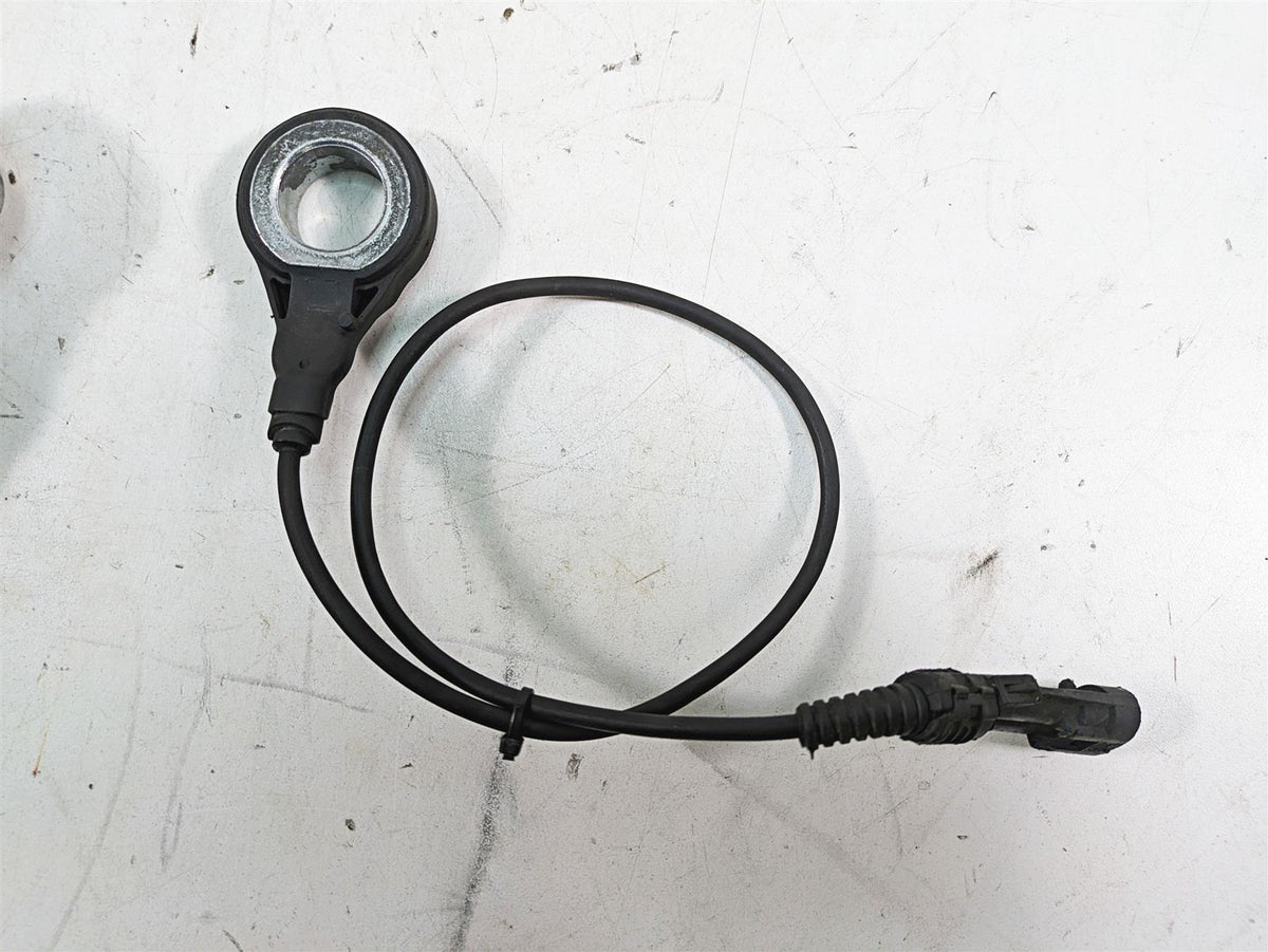 2013 Harley Softail FLSTFB Fat Boy Lo Front Rear Speed Sensor Set 40982-11 {{ shop.shopifyCountryName }} - Mototech271