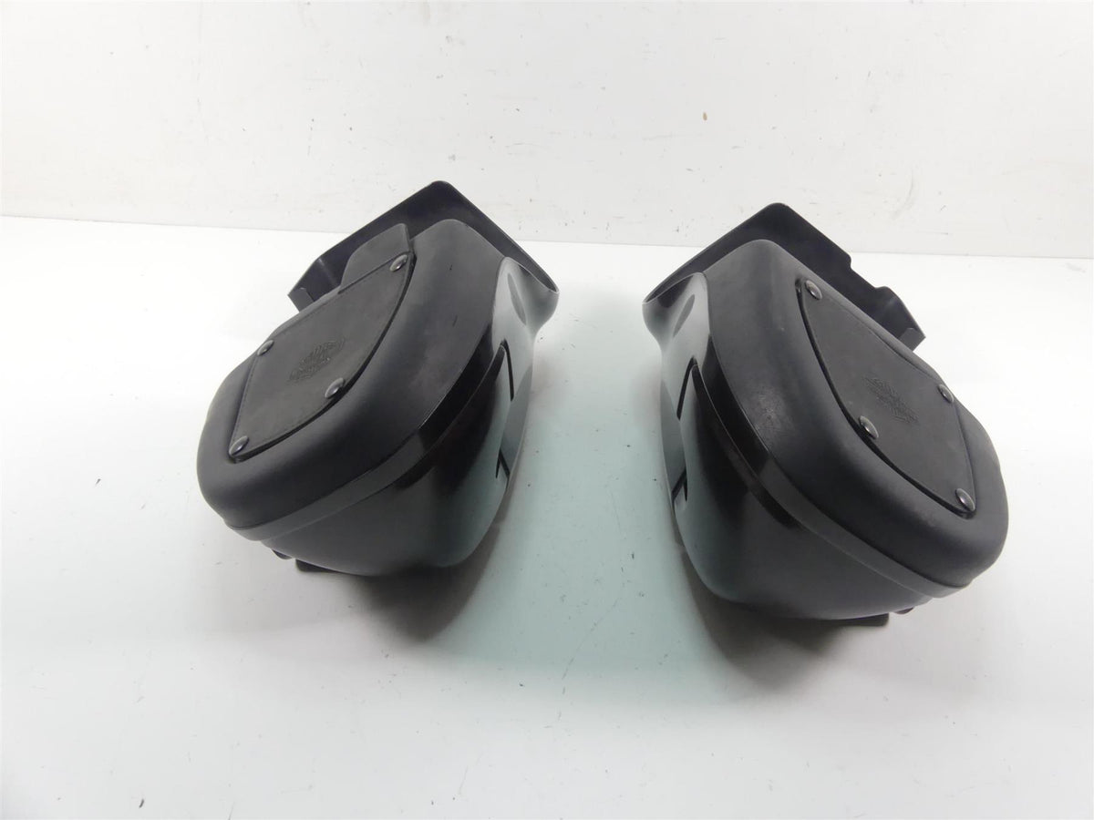 2013 Harley Touring FLHTK Electra Glide Lower Leg Fairing Set 58816-05 58817-05 {{ shop.shopifyCountryName }} - Mototech271