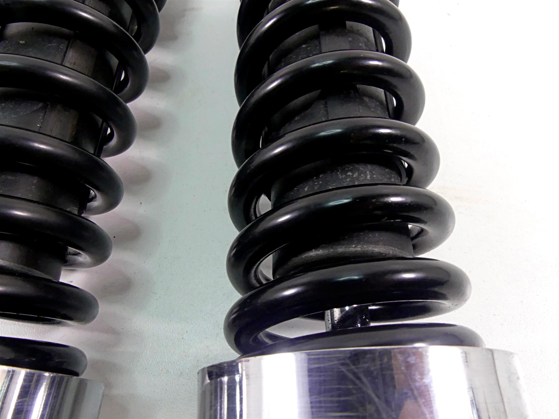 2014 Harley FXDL Dyna Low Rider Rear Shock Damper 12" long Set 54000050 {{ shop.shopifyCountryName }} - Mototech271