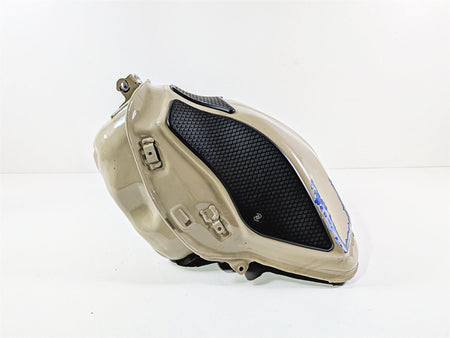 2016 Yamaha YZF R1 RN32 Fuel Gas Petrol Tank 2CR-YK241-00-P4 2CR-24110-00-P3 {{ shop.shopifyCountryName }} - Mototech271