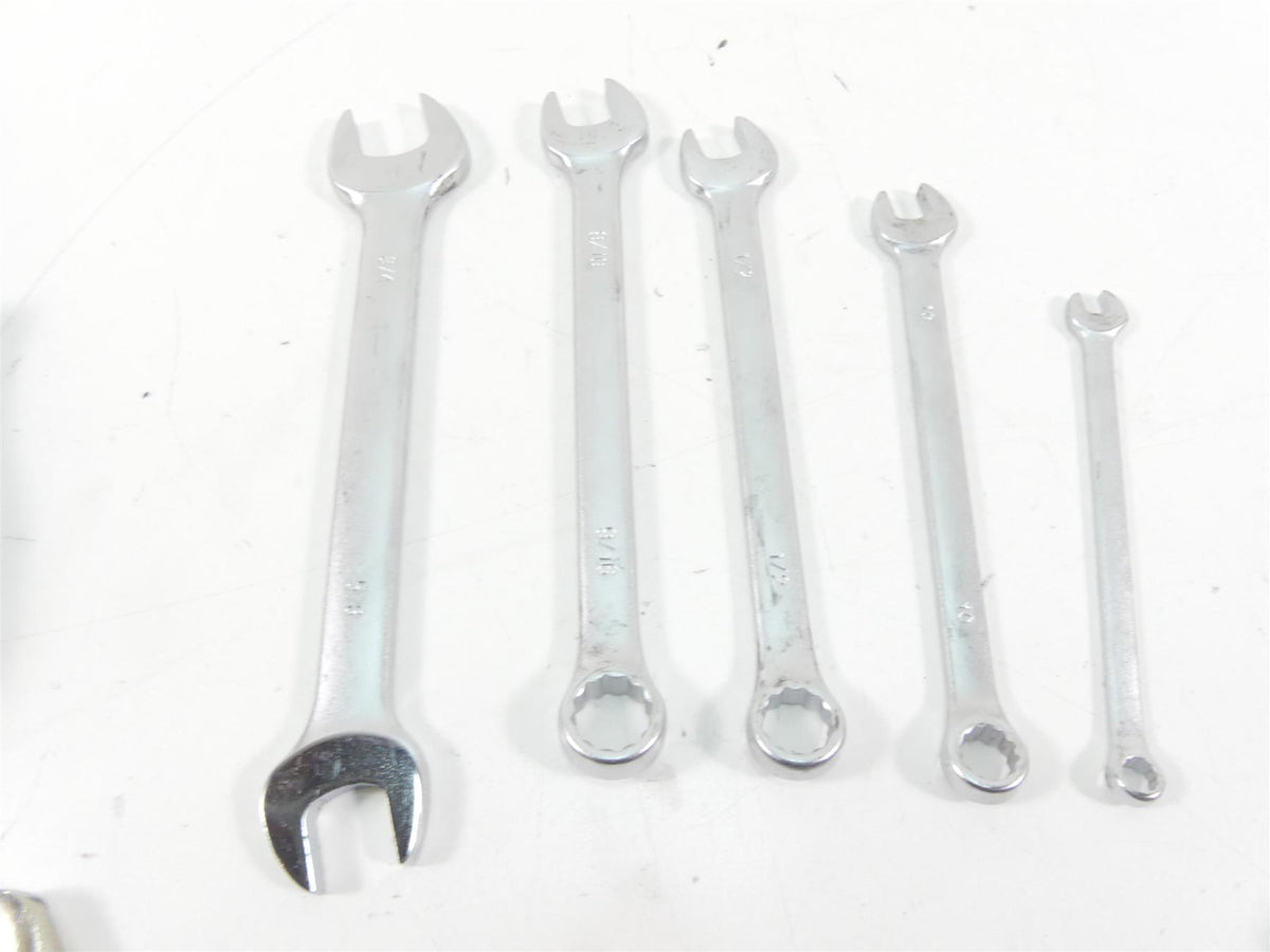 2009 Harley FLHTCU SE4 CVO E-Glide Roll Up Owners Tool Kit 94819-02 {{ shop.shopifyCountryName }} - Mototech271