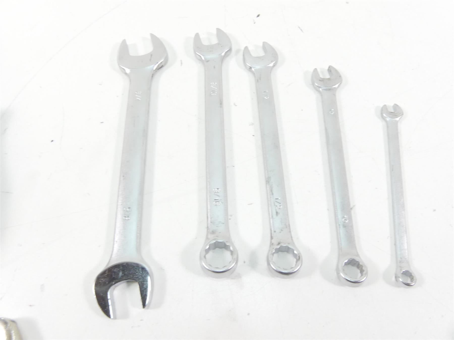 2009 Harley FLHTCU SE4 CVO E-Glide Roll Up Owners Tool Kit 94819-02 {{ shop.shopifyCountryName }} - Mototech271