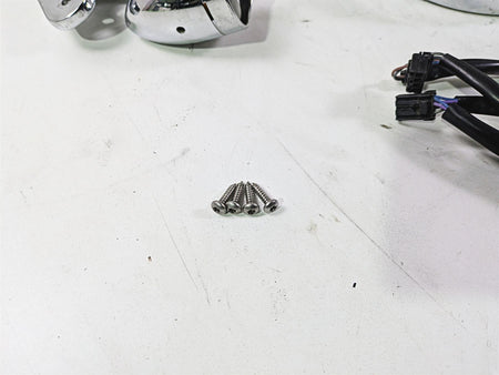 2011 Harley Touring FLHTCUSE CVO E-Glide Front Spot Head Light Blinkers 69560-06 {{ shop.shopifyCountryName }} - Mototech271