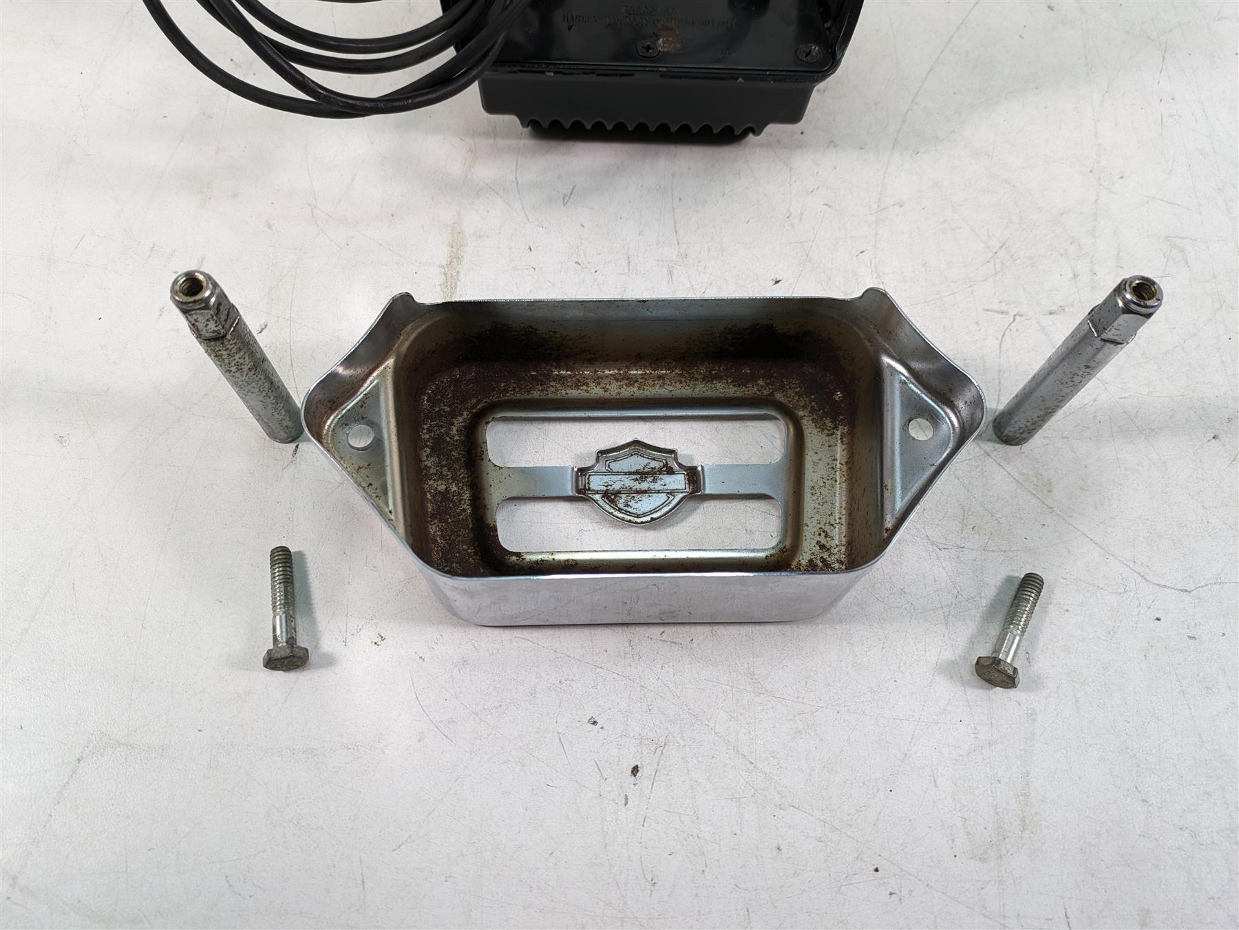 1999 Harley Touring FLHTC Electra Glide Rectifier Voltage Regulator 74505-97 {{ shop.shopifyCountryName }} - Mototech271