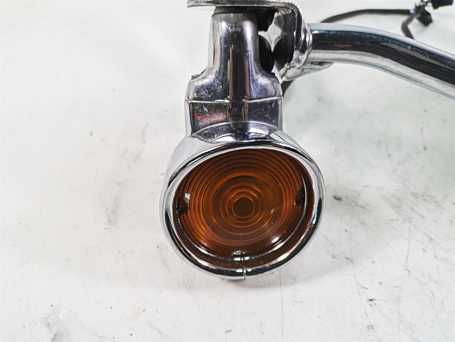2010 Harley Touring FLHTCU Electra Glide Front Spot Light Blinker Bar 68712-94A {{ shop.shopifyCountryName }} - Mototech271