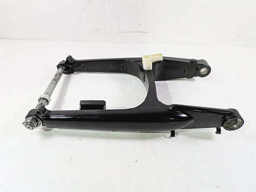 2010 Harley VRSCF Muscle Rod Black Swingarm Swing Arm & Guards 48606-07A | Mototech271